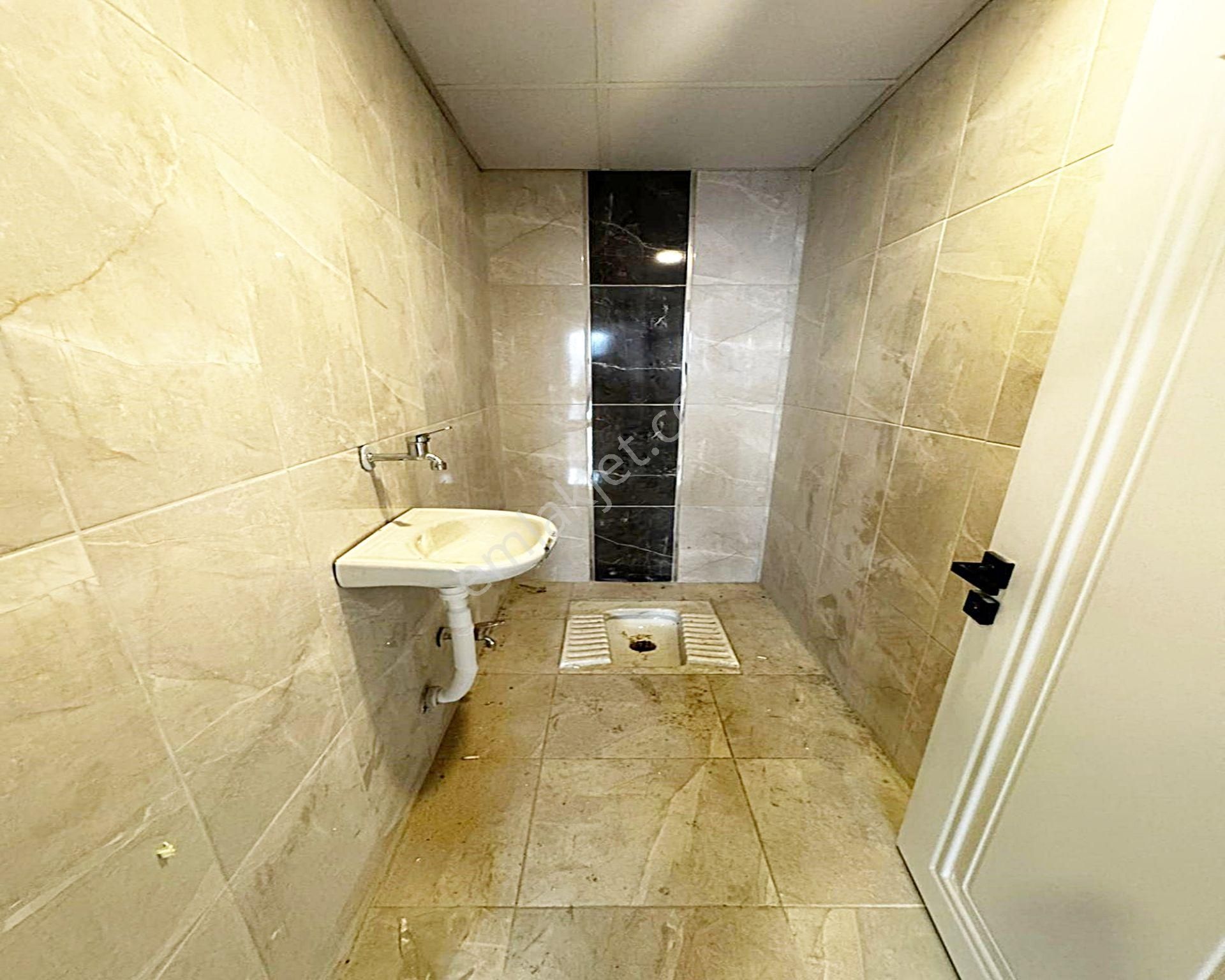 Güzelyürt Metrobüsün Dibinde 2+1 Sıfır 130 M2 Acil Satılık Daire - Görsel 12