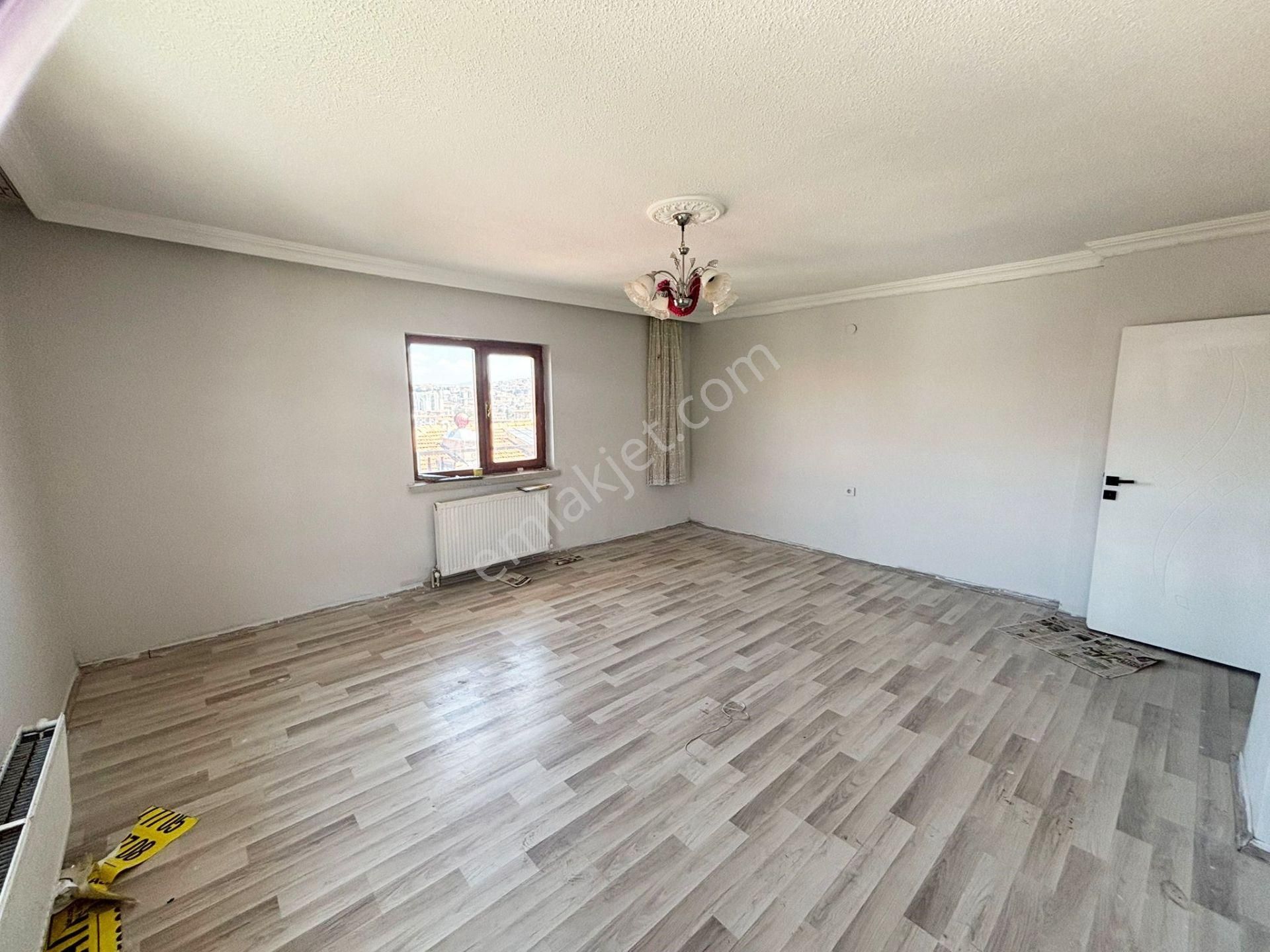 Peyamisefa Mah. Manzaralı 3. Katta 3+1 110 M² Kiralık Daire!!!!