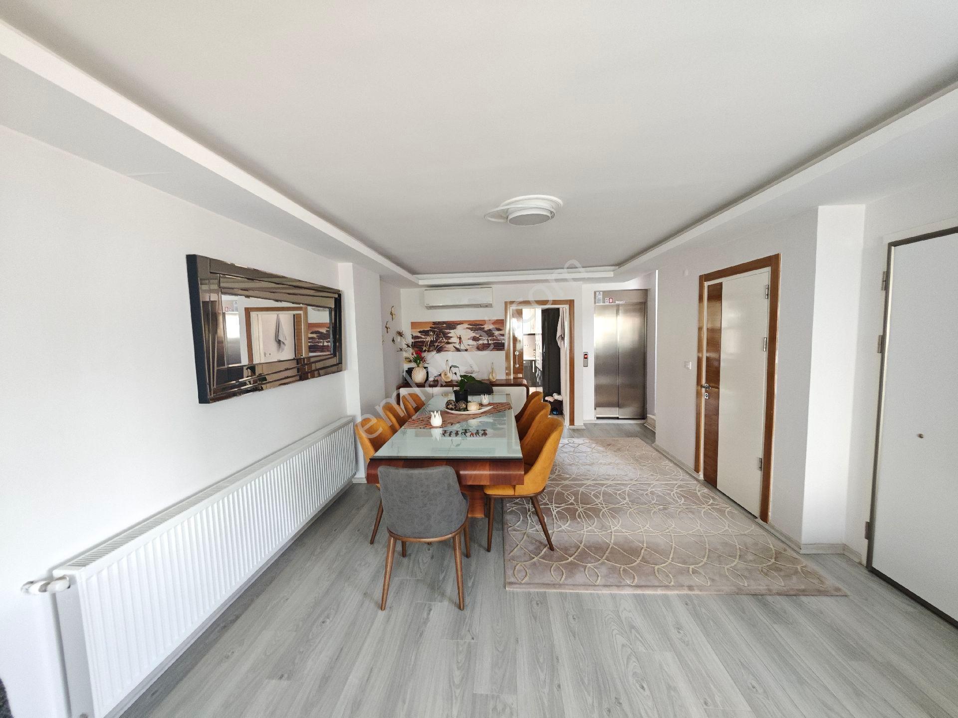 Didim'de Satılık Çok Büyük Bahçeli Villa - Görsel 5