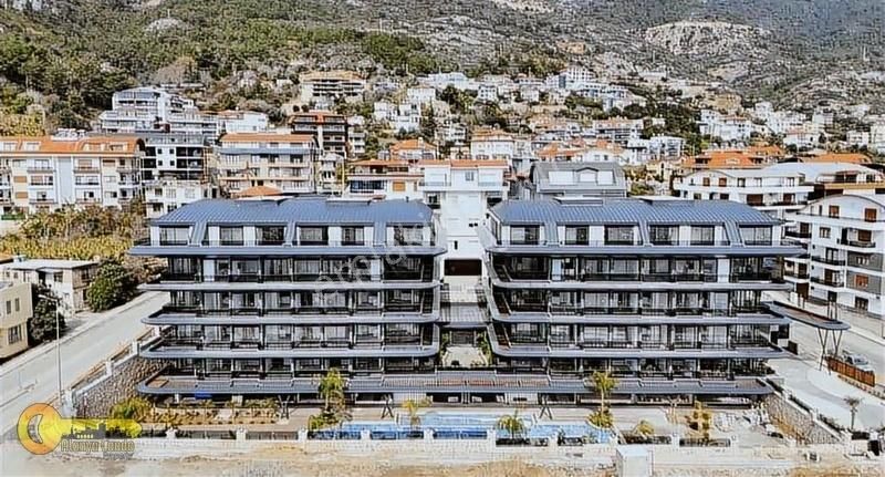 Alanaya Hasbahçede Deniz Manzaralı Full Aktiviteli Satılık 1+1
