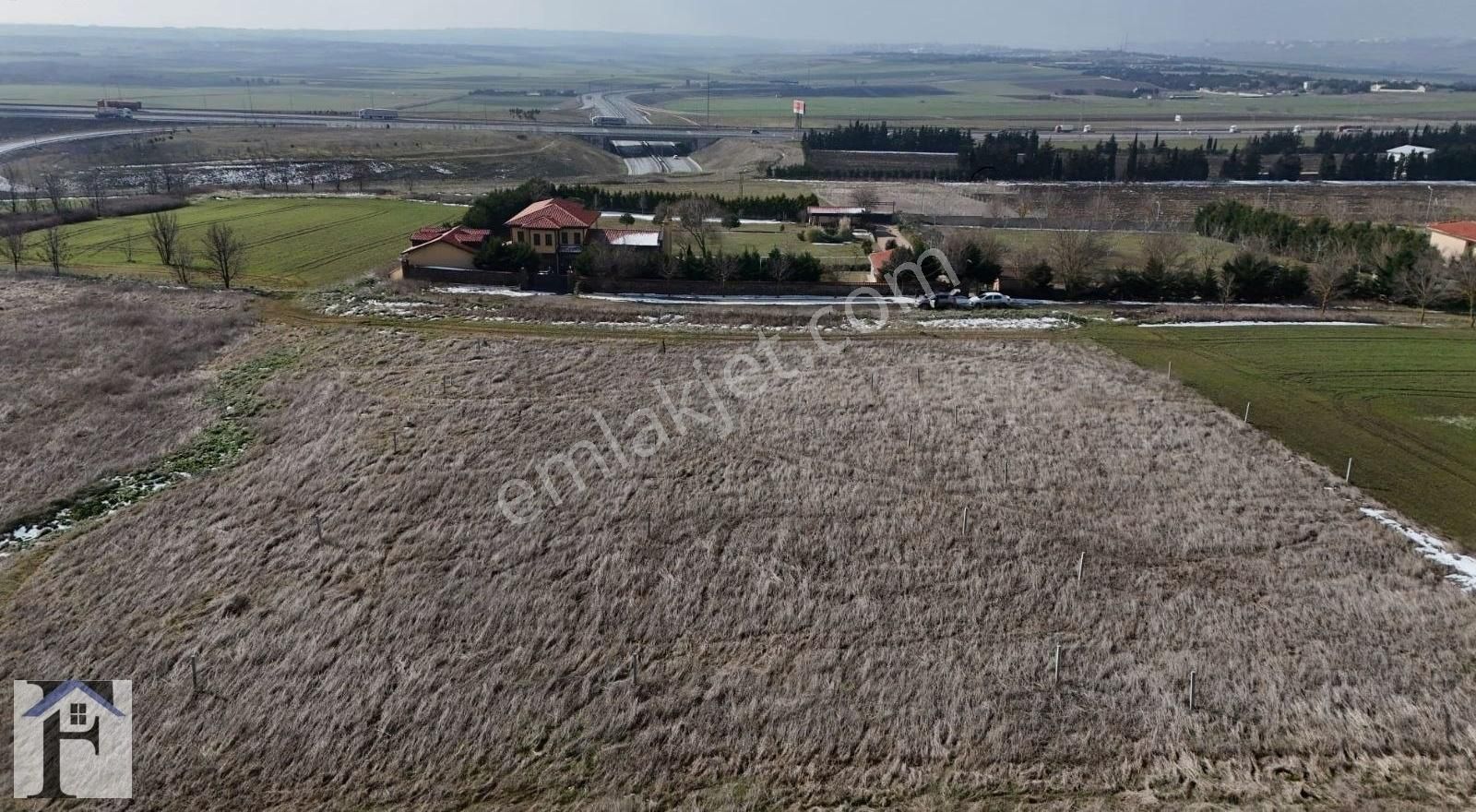 Silivri-fenerköy'de İmarlı İfrazlı 250 M² Arsalar Emsali Yok !