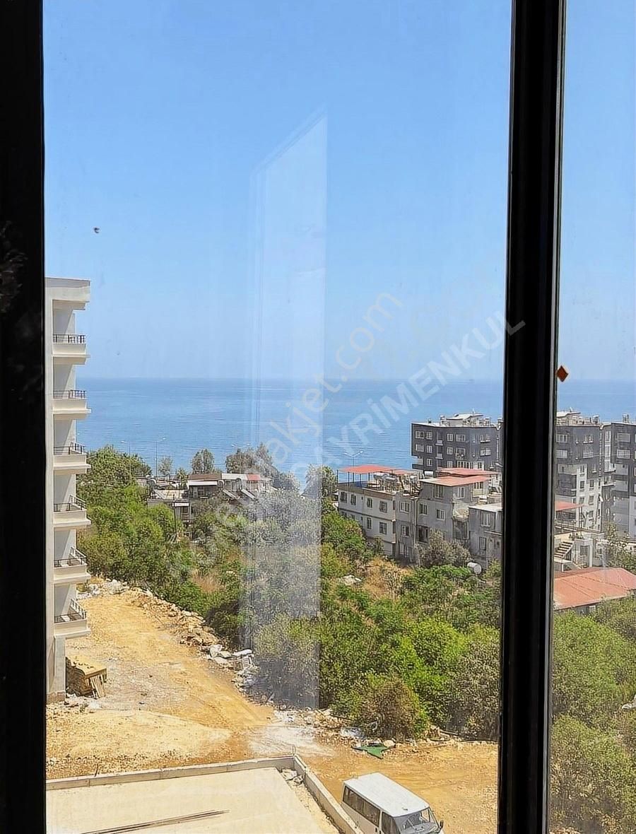 Konuk Gayrimenkul'den Erdenli Ayaş'ta Satılık Yazlık Daire