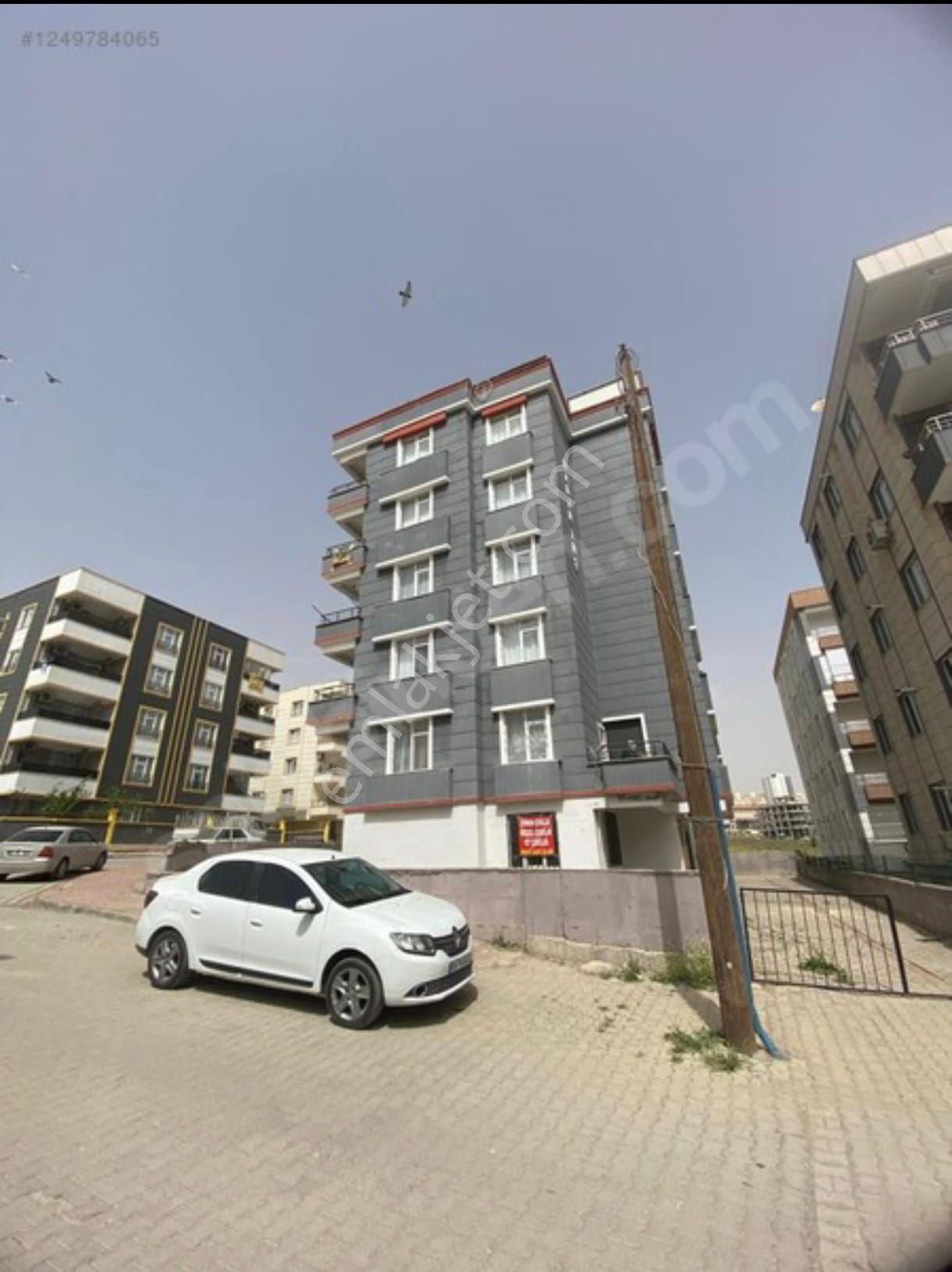 Yeşil Bahçe Dayrimenkulden Acill 3+1