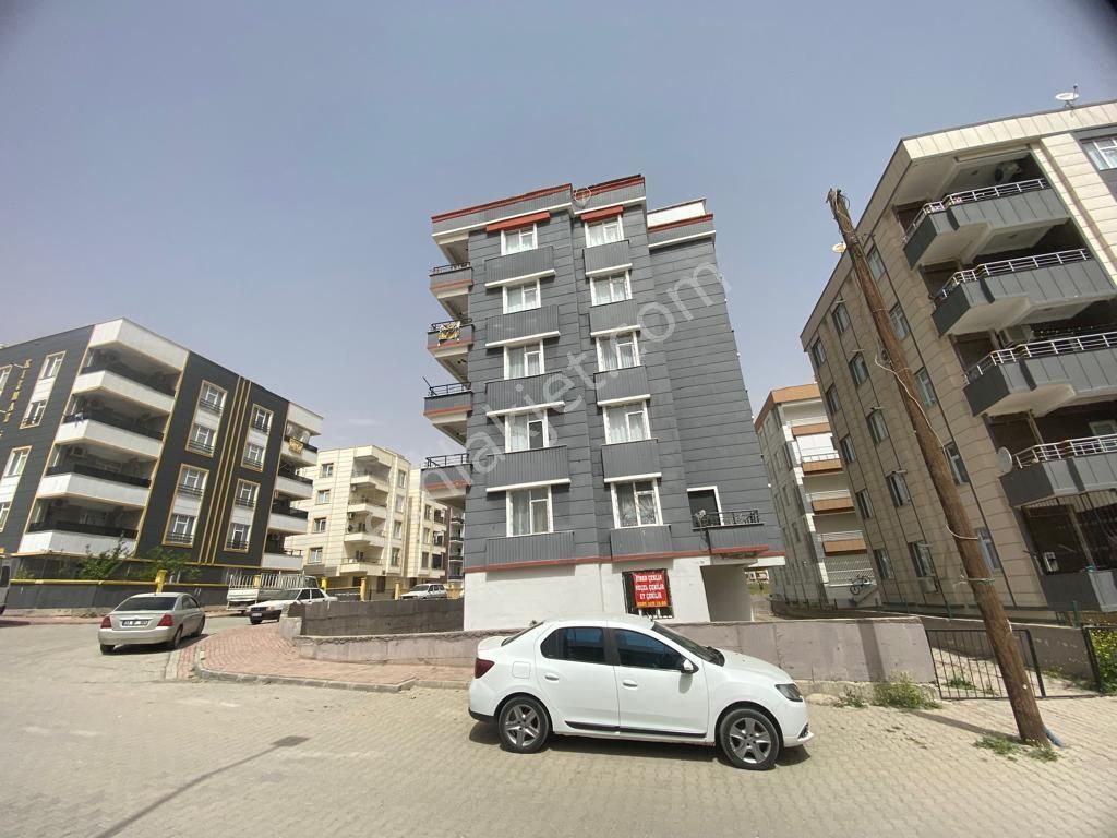 Yeşil Bahçe ,gayrimenkulden Acill 3+1