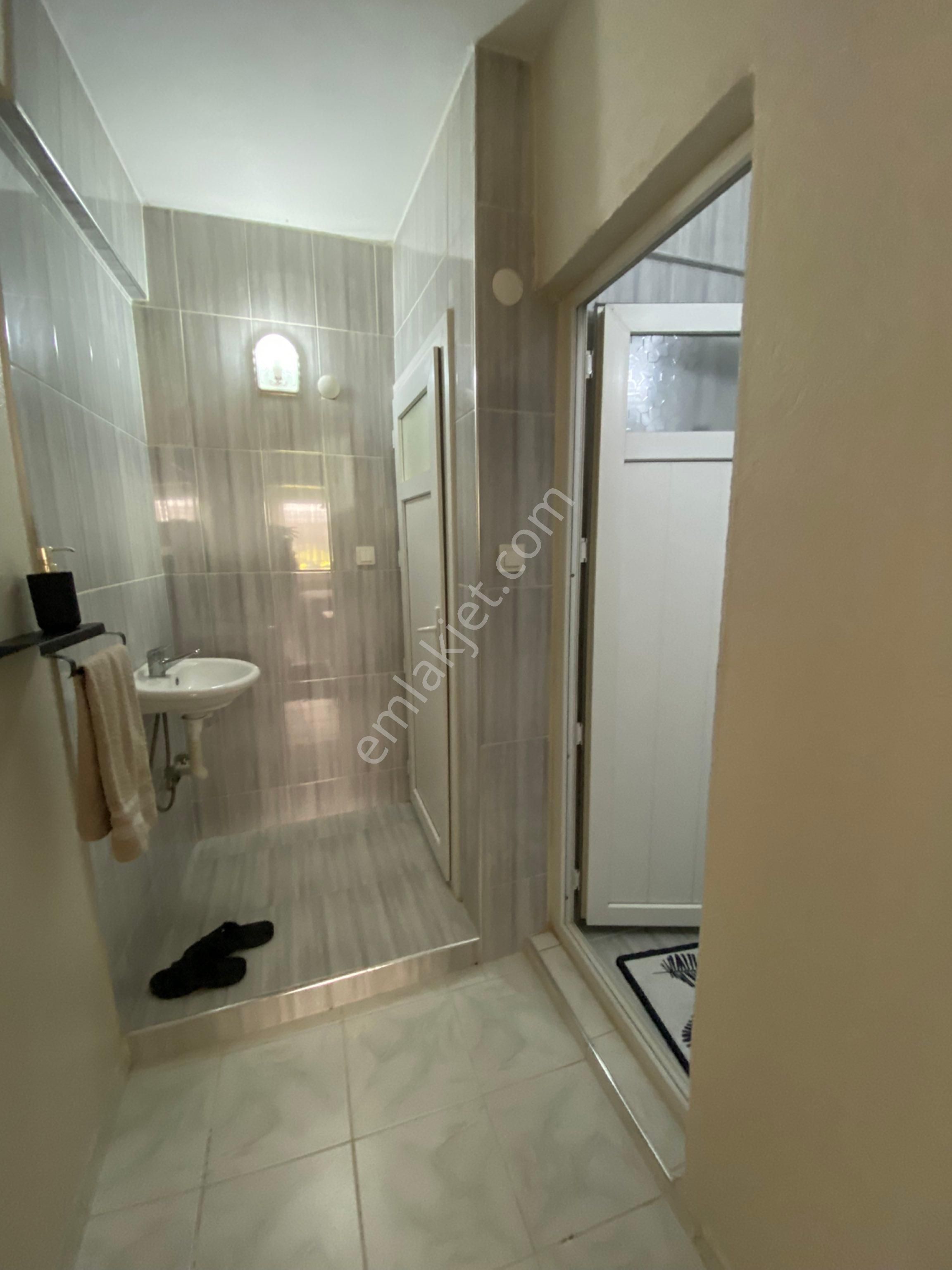 İzmir Bucada Kiralık Eşyasız Daire - Görsel 15