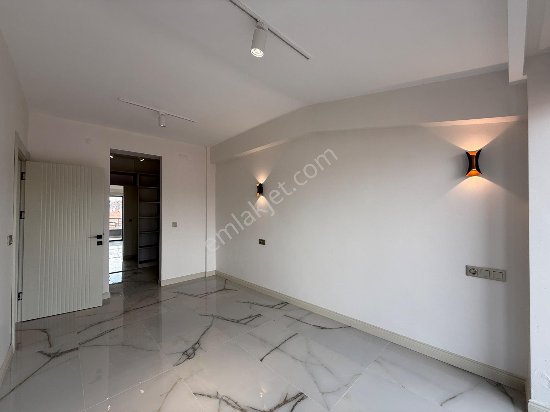 [nova] Gökmeydan Mh. Sıfır Özel Yapım 4+1 Çift Teras 250m2 - Görsel 15