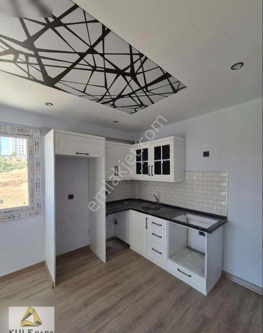 Gültepe'de 1+1 Özel İşçlik Yatırımlık Krediye Uygun Satılık Dair