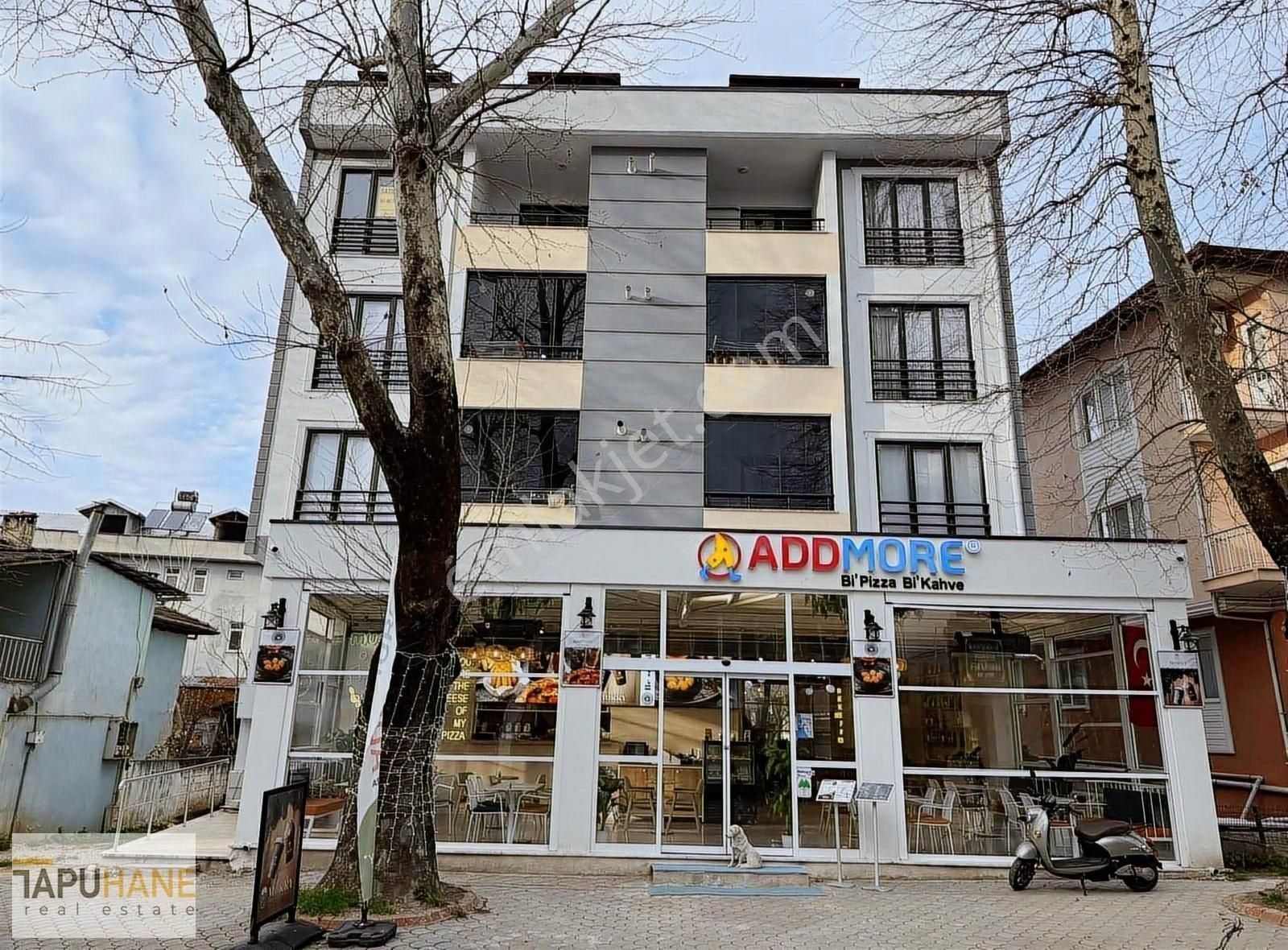 Tapuhane'den Üniversite Cad. 180m2 Satılık Dubleks