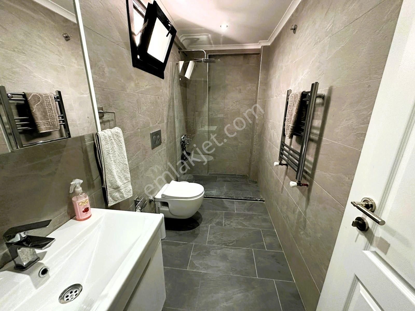 Ovacık'da Özel Havuzlu Bahçeli 6+1 Satılık Villa - Görsel 32