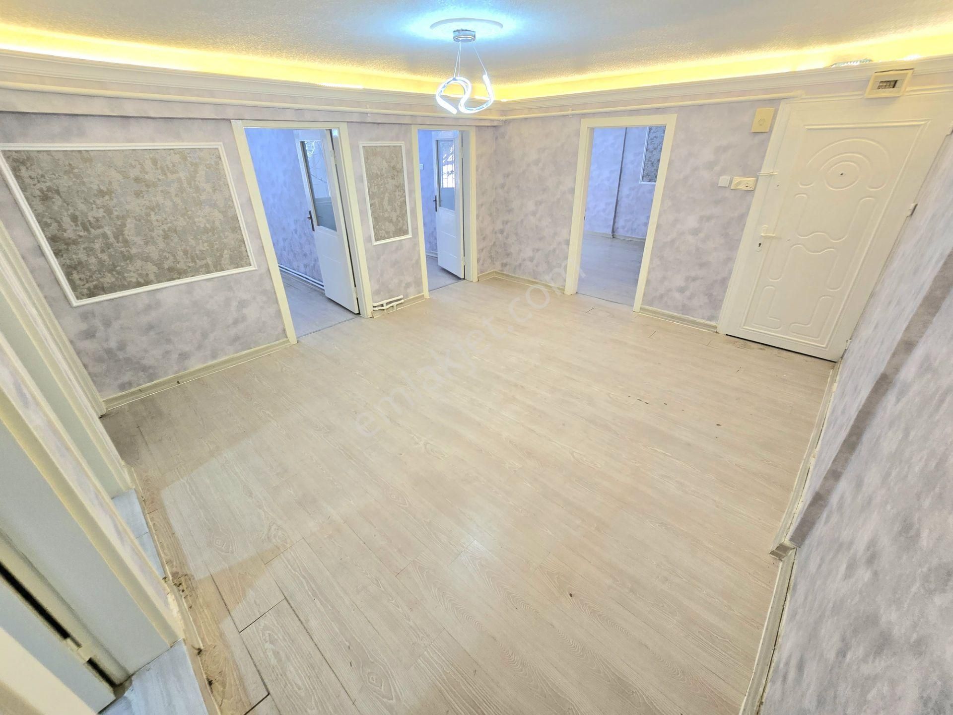 Aşağı Eğlence Yakını 2+1 Bağımsız Full Yapılı Daire