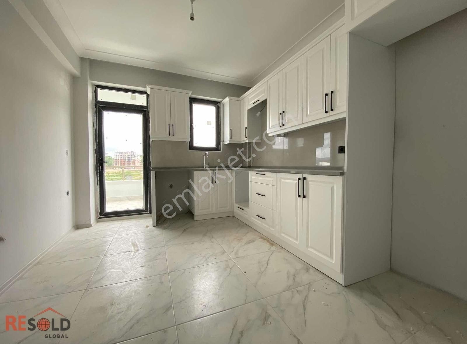 Global Resolddan Atakent Sitesin De Satılık Daire..!