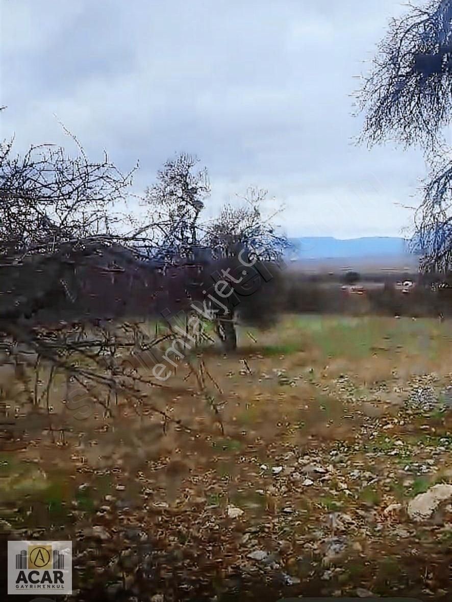Burdur Yeşilova Büyükyaka Da 675m2 Yerleşim Yerinde Satılık