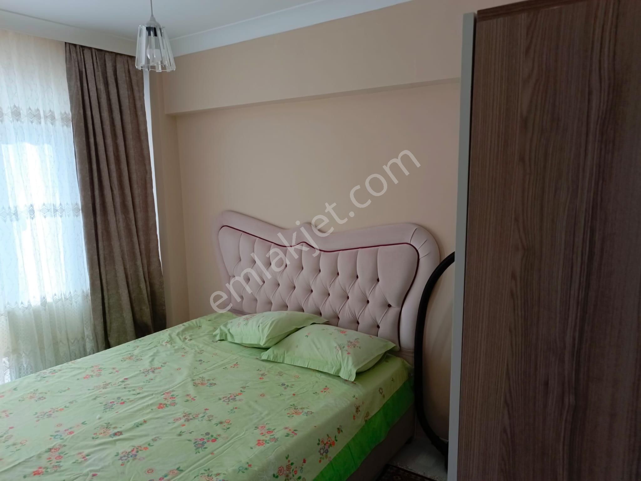 Erdek Çarşı Merkezde Sezonluk Kiralık Daire