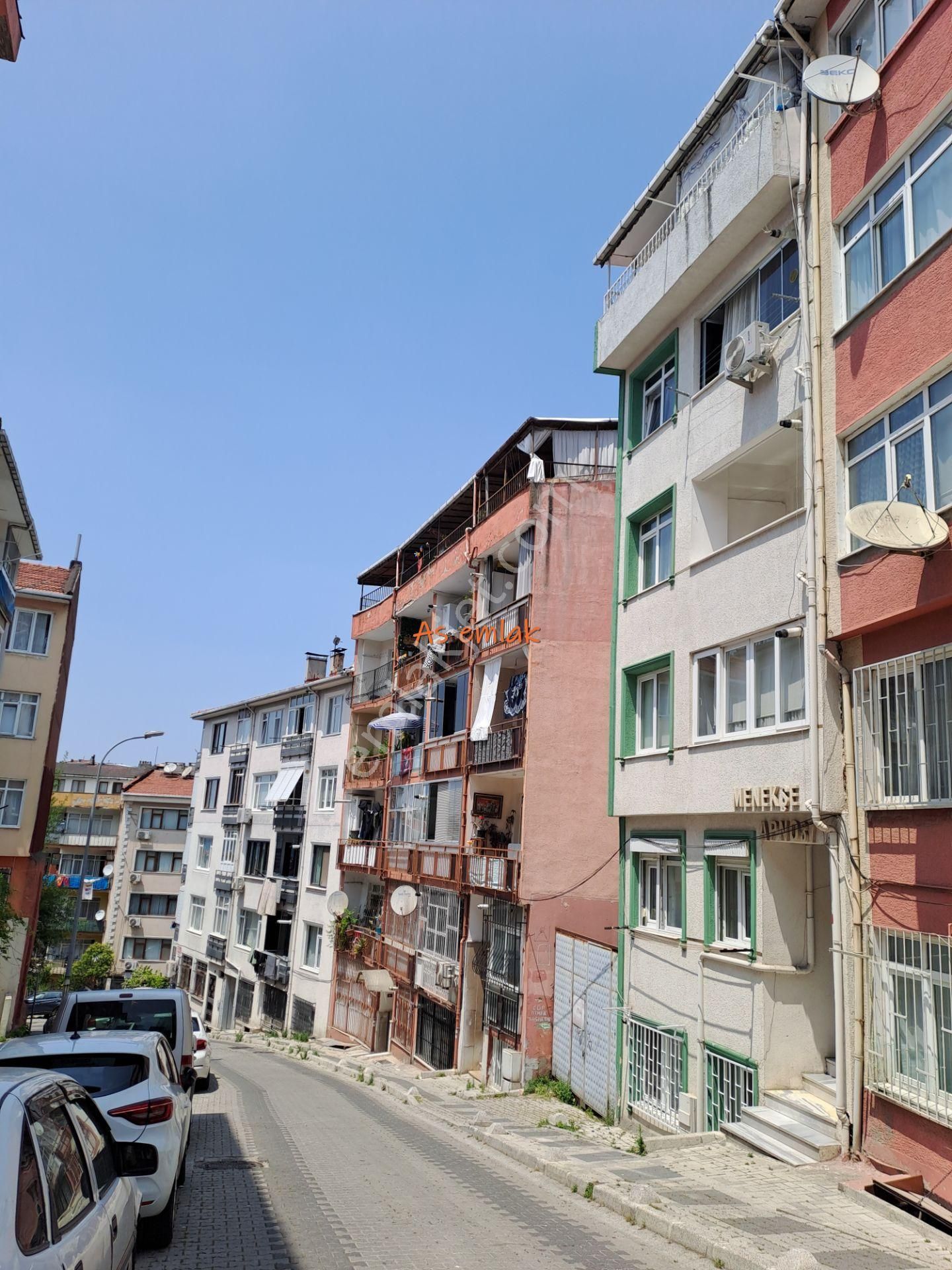 As Emlak Tan 2+1 Üniversite Sokağında Çarşıya Yakın 3.kat Daire