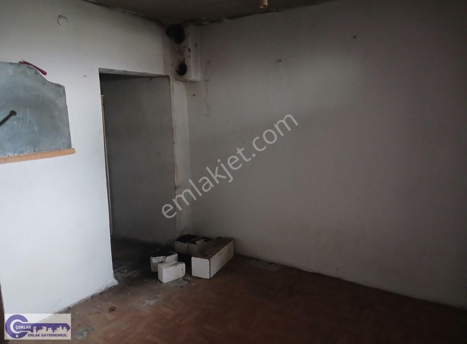 Çoklar'dan Hürriyet Mahallesinde Satılık 3 Katlı Müstakil Bina - Görsel 21