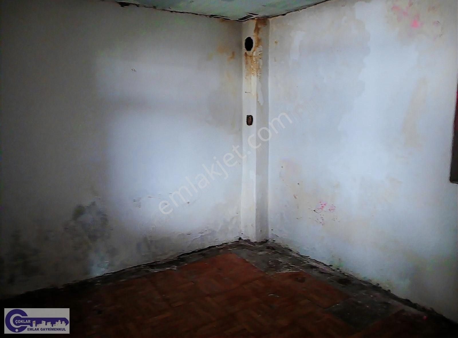 Çoklar'dan Hürriyet Mahallesinde Satılık 3 Katlı Müstakil Bina - Görsel 19