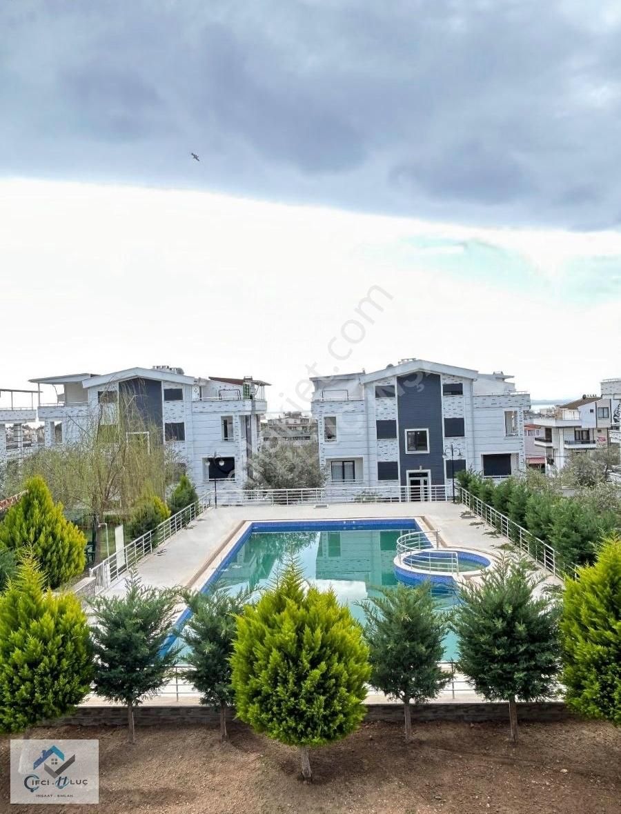 Çifci-uluç'tan Havuzlu Sitede Sürekli Kiralık 2+1 Daire