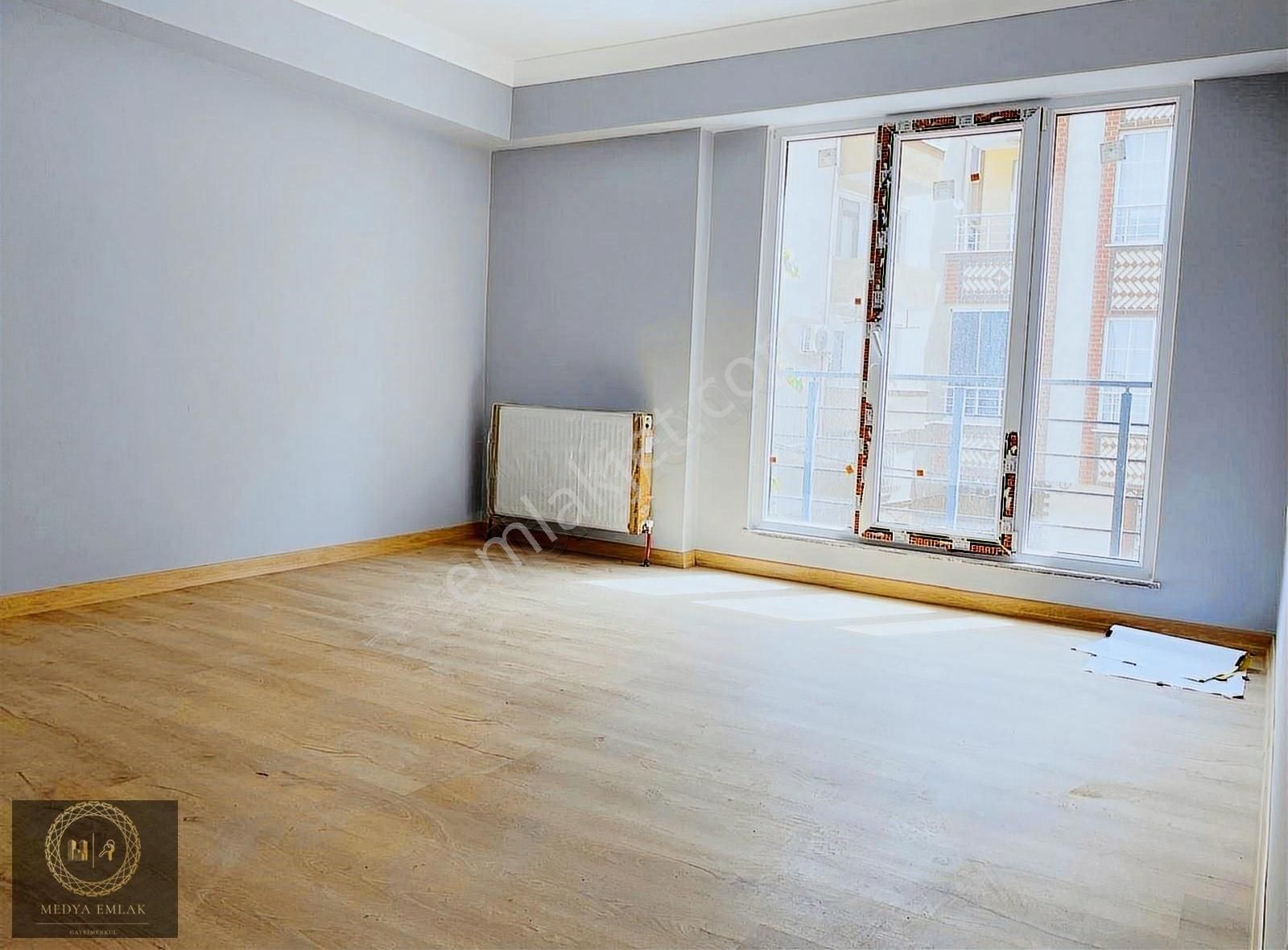 Bahçelievler Soğanlı'da Kapalı Otoparklı Butik Sitede Sıfır 2+1