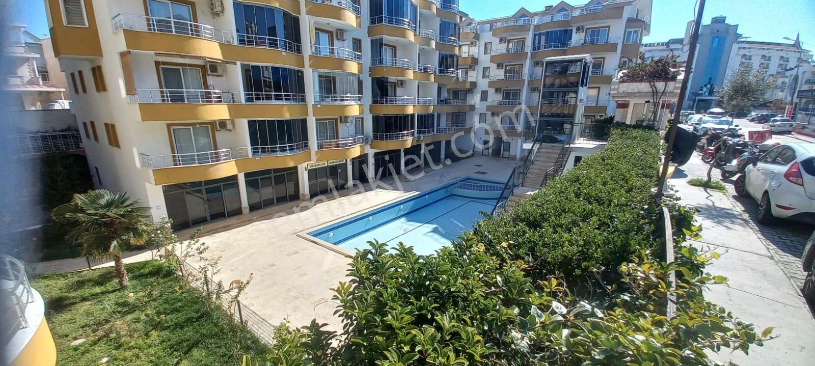 Çamlık Mah. Denize Yürüme Mesafesinde ,eşyalı 2+1 Satılık Daire