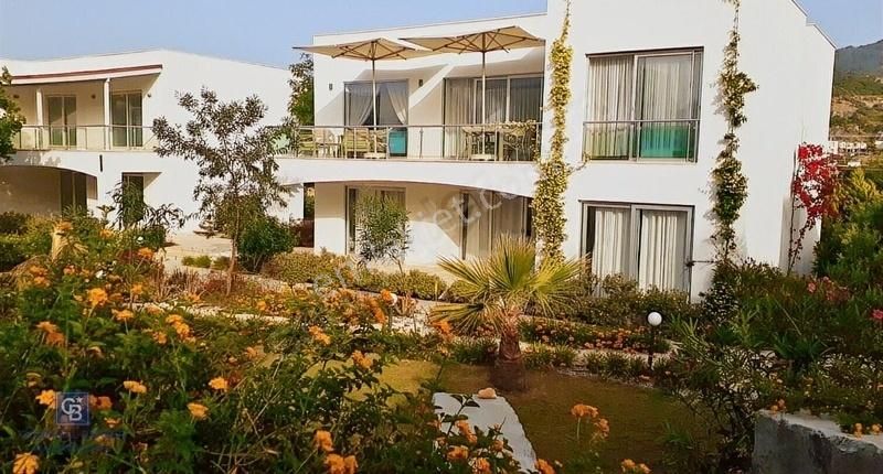 Bodrum Yalıkavak Tilkicik Koyu Eşyalı 3+1 Satılık Daire Net125m2