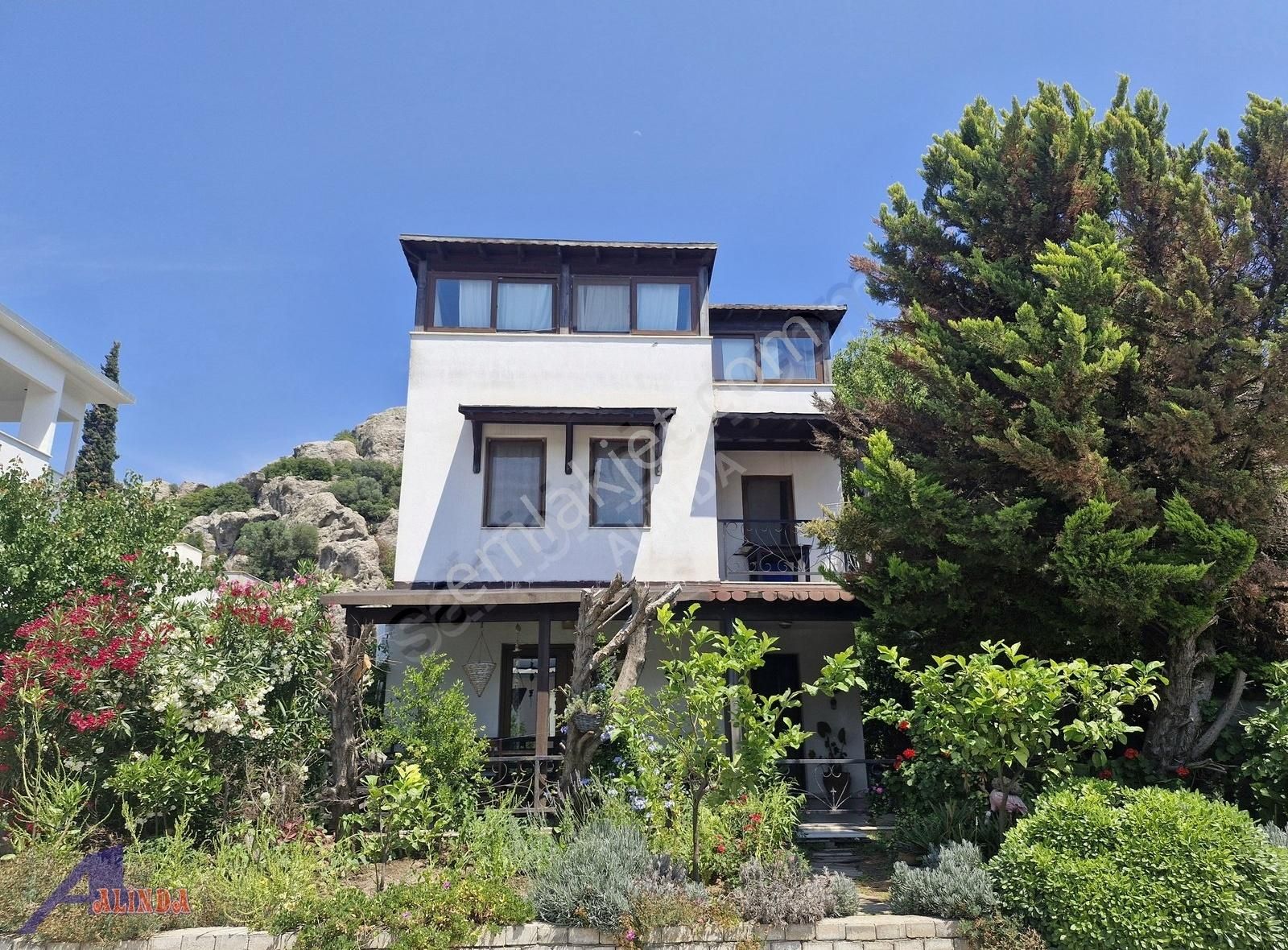 Bodrum Gündoğan'da 2+1 Bahçeli Dublex Villa