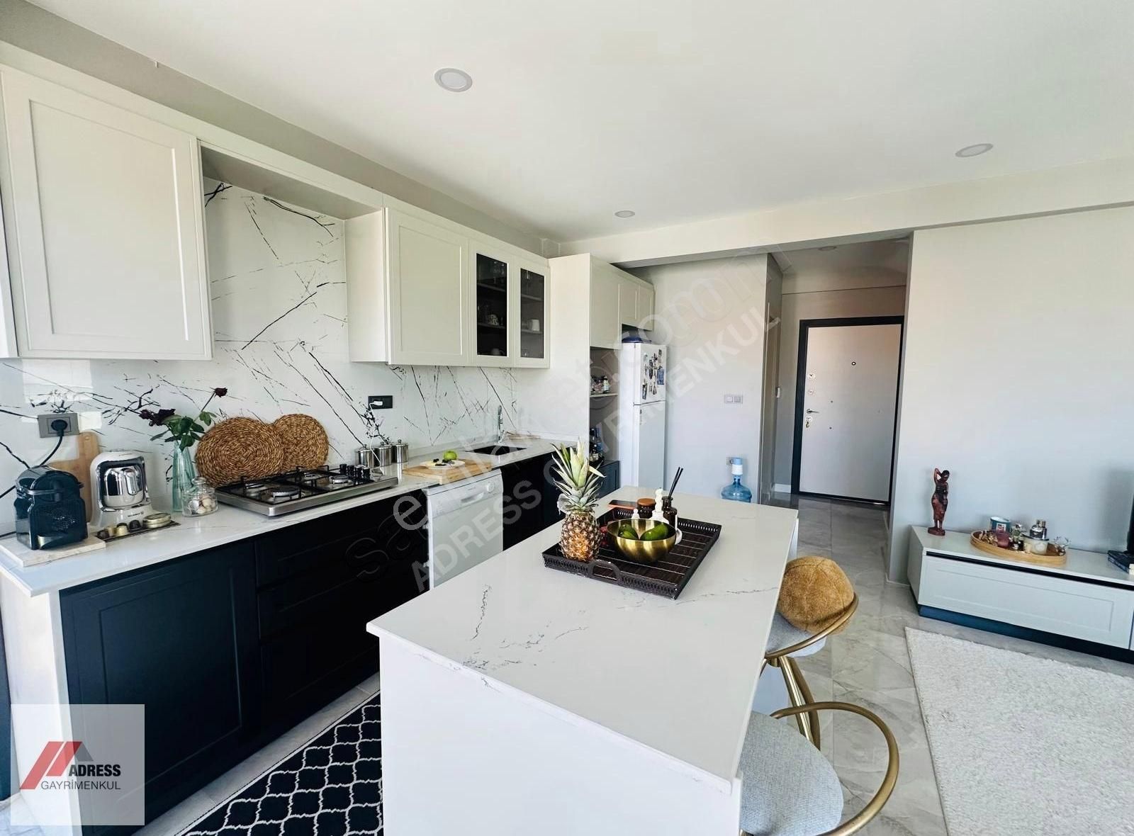 Milas Güllük Mahallesinde Satılık Müstakil Villa - Görsel 8