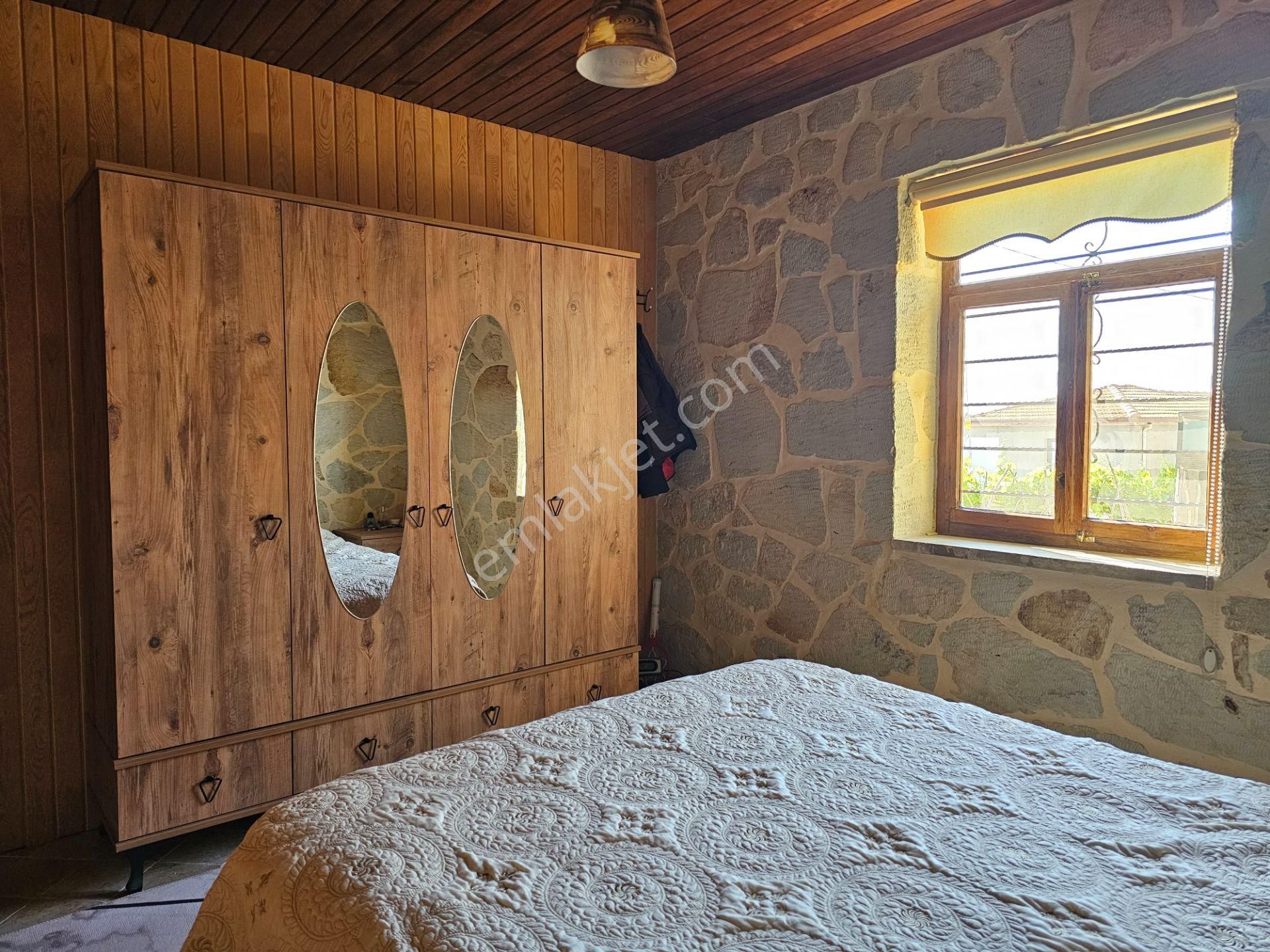 Burhaniye'de Doğanın Kalbinde Deniz Manzaralı Satılık Taş Ev - Görsel 21