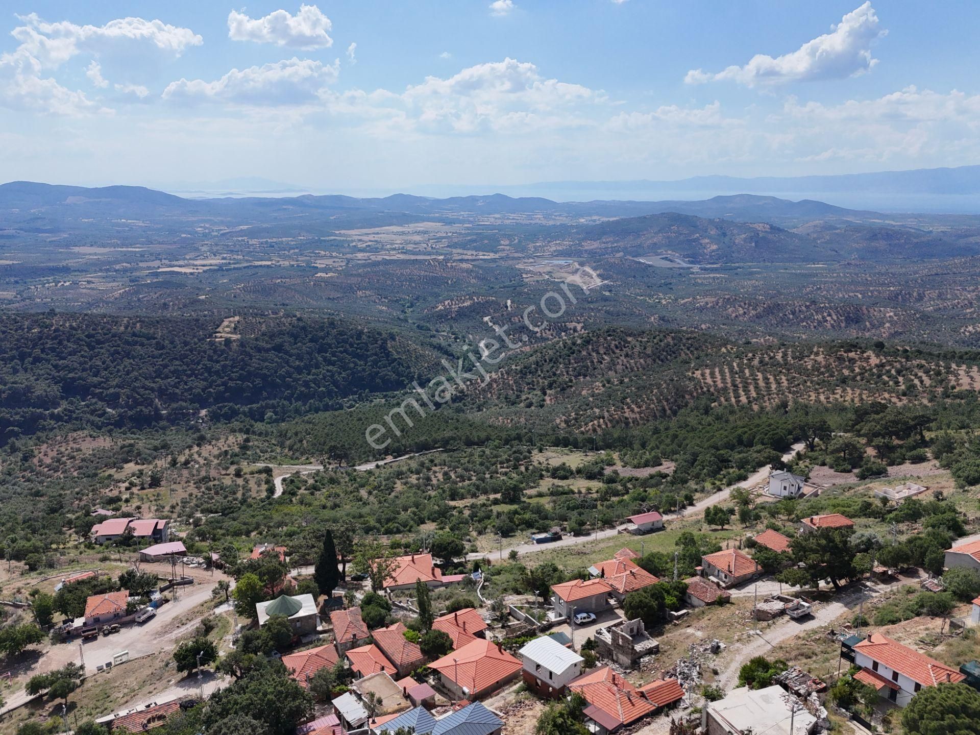 Burhaniye'de Doğanın Kalbinde Deniz Manzaralı Satılık Taş Ev - Görsel 33