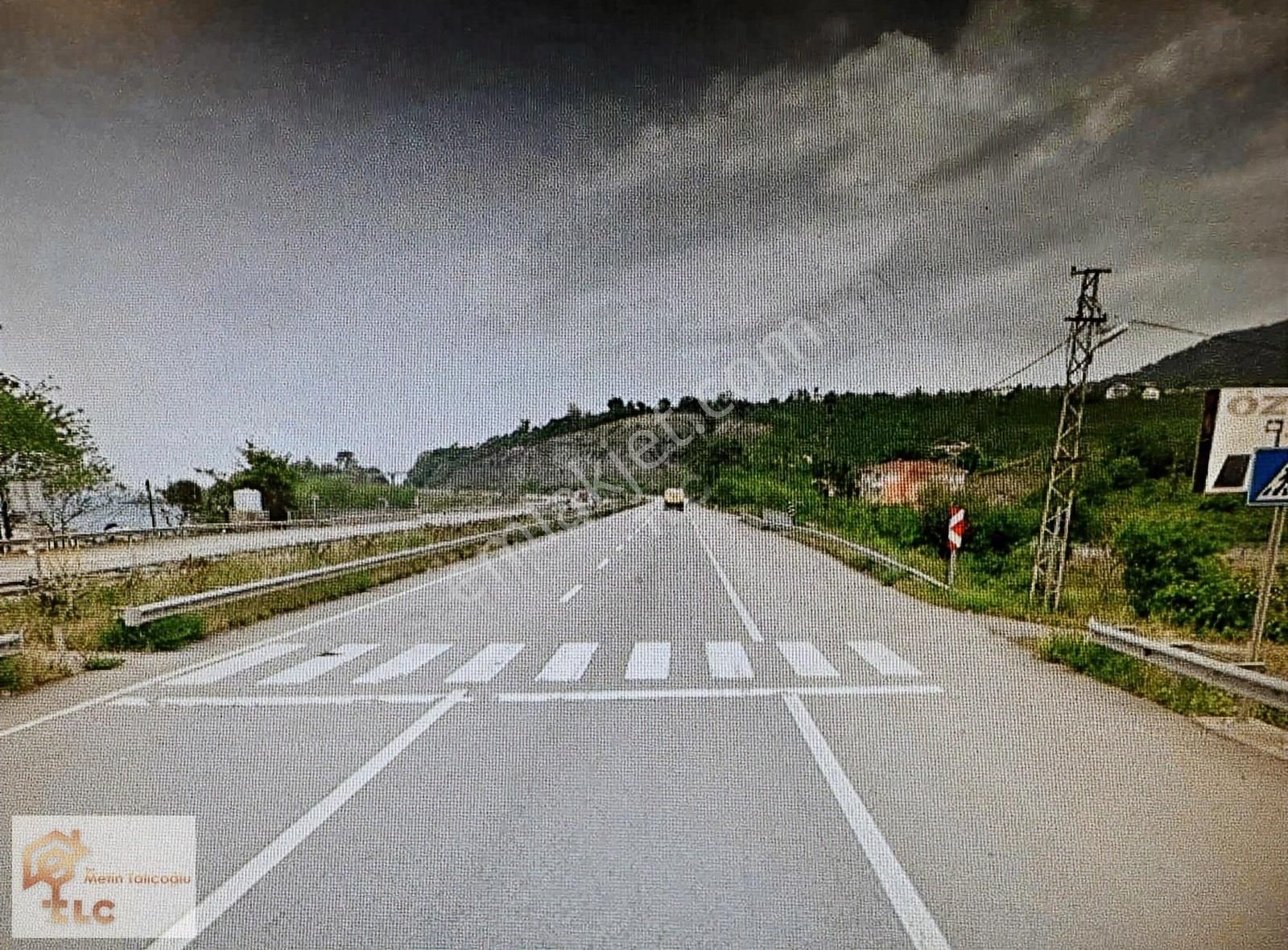 Düzköyde Satılık Deniz Manzaralı Bahçe