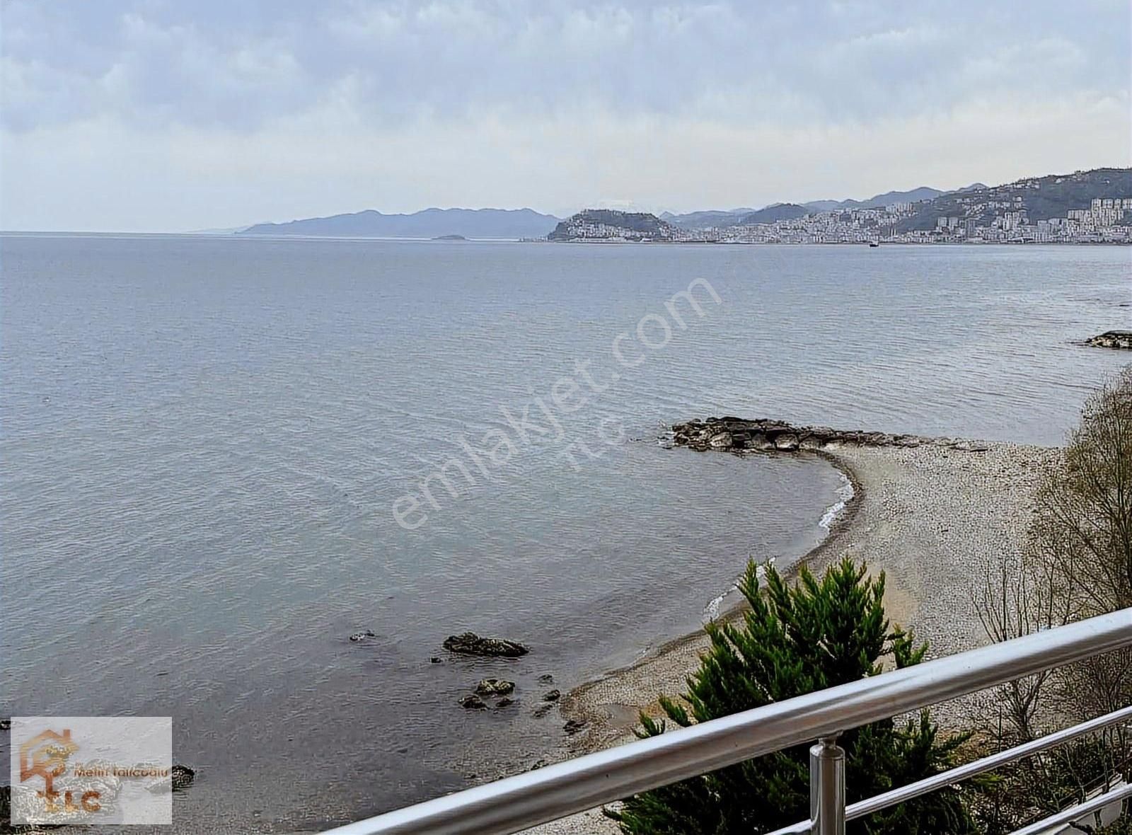 Tlc Farkıyla Denize Sıfır Eşsiz Eşyalı 2+1 Kiralık