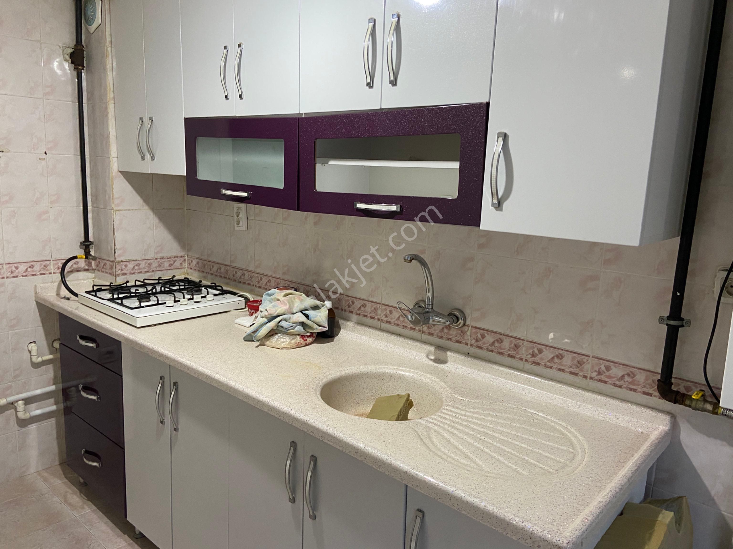 Hastaneler Okullar Marketler Caddeler Metro Ulaşım - Görsel 11