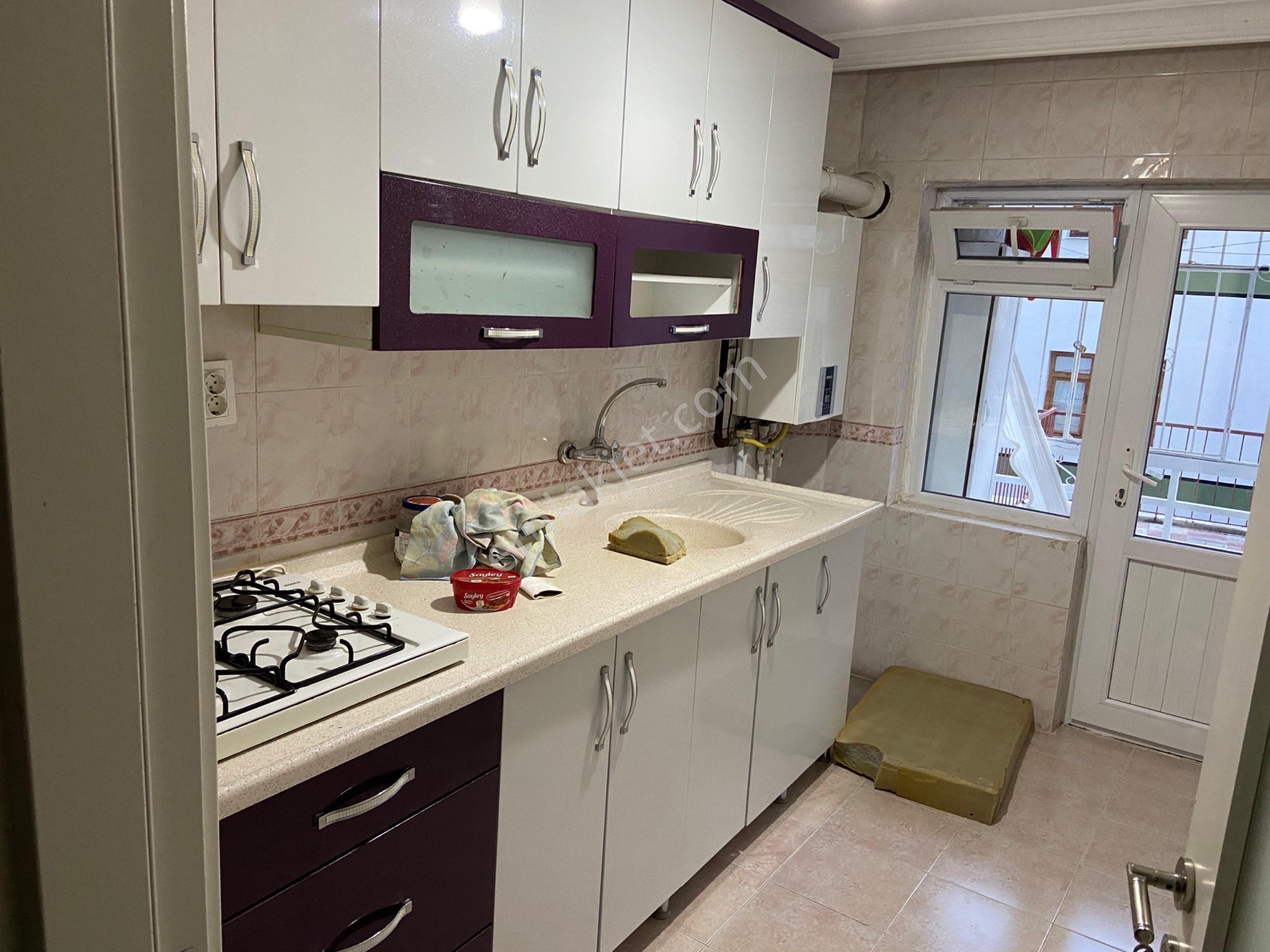 Hastaneler Okullar Marketler Caddeler Metro Ulaşım - Görsel 12