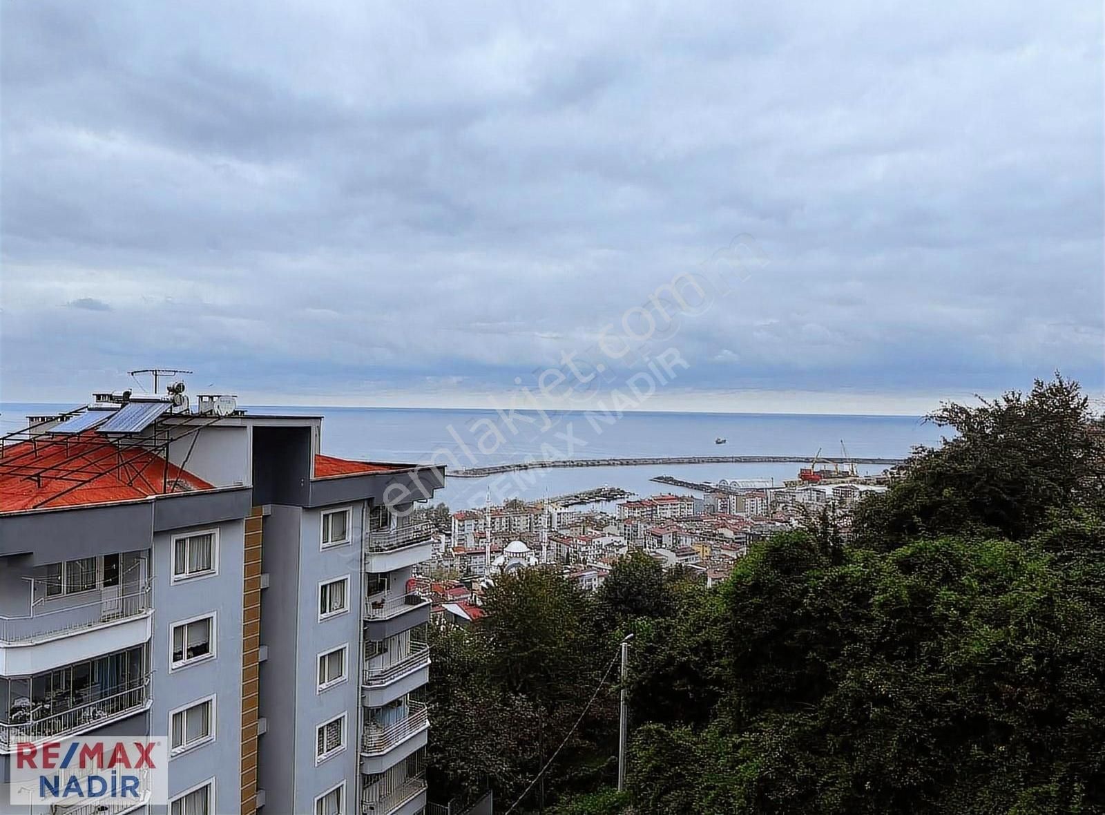 Remax Nadir'den Deniz Kale Ve Doğa Manzaralı 3+1 Satılık Daire