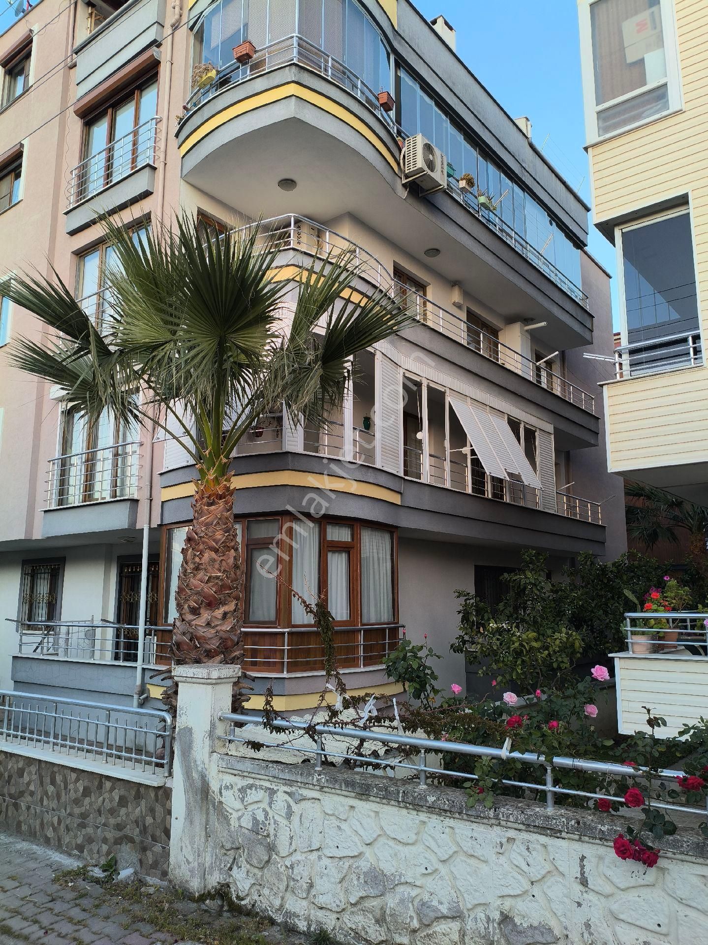 Sahibinden İkizçay'da 3+1 (pazar Pazarı/doktorlar Sitesi Arası)