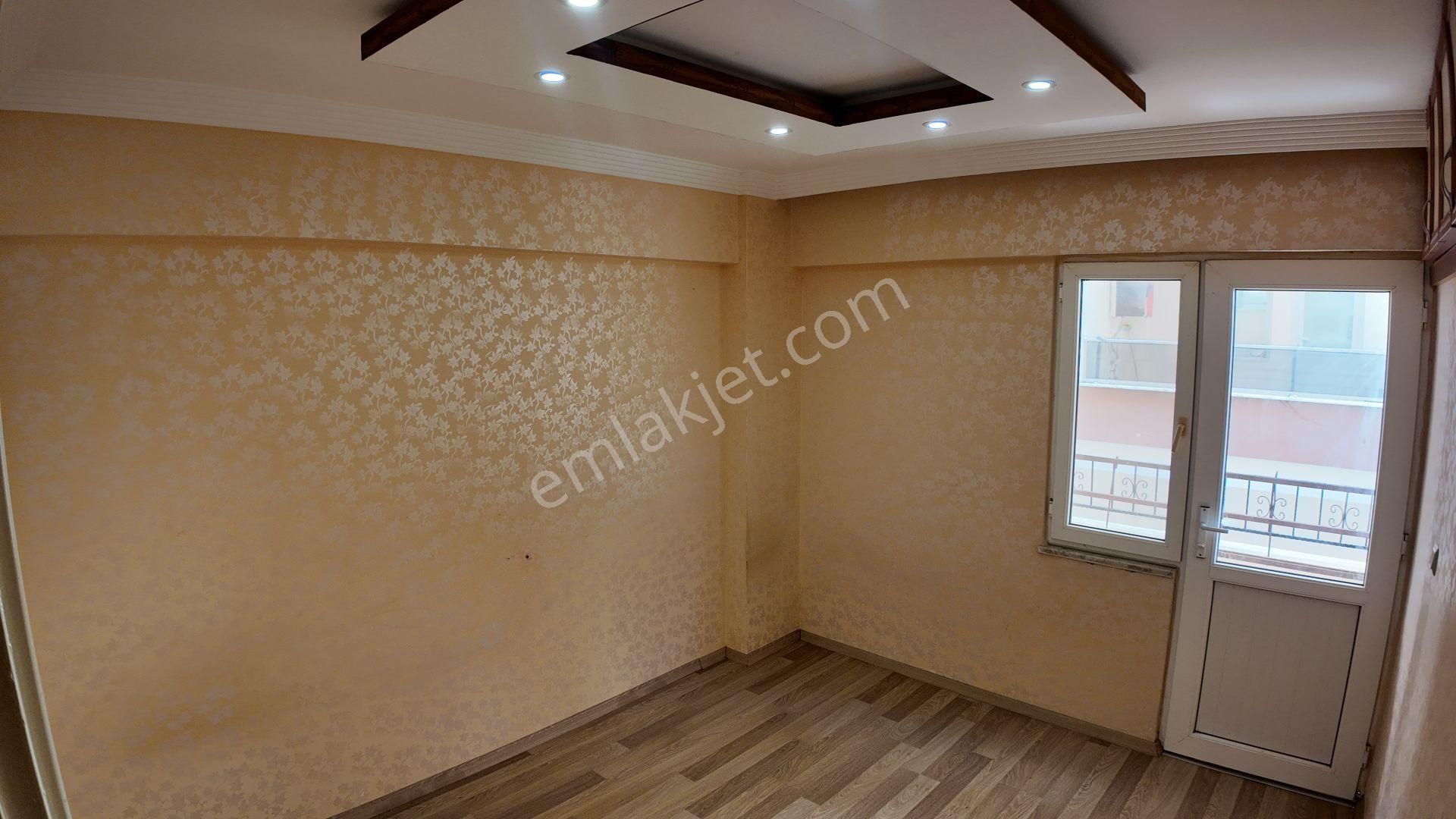 Çarşı Merkezde Kiralık 3+1 Daire
