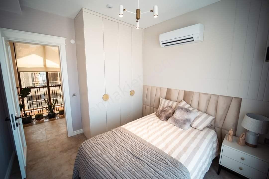 Kusadasinda Müstakil Havuzlu Deniz Manzaralı Yazlık Villa - Görsel 19