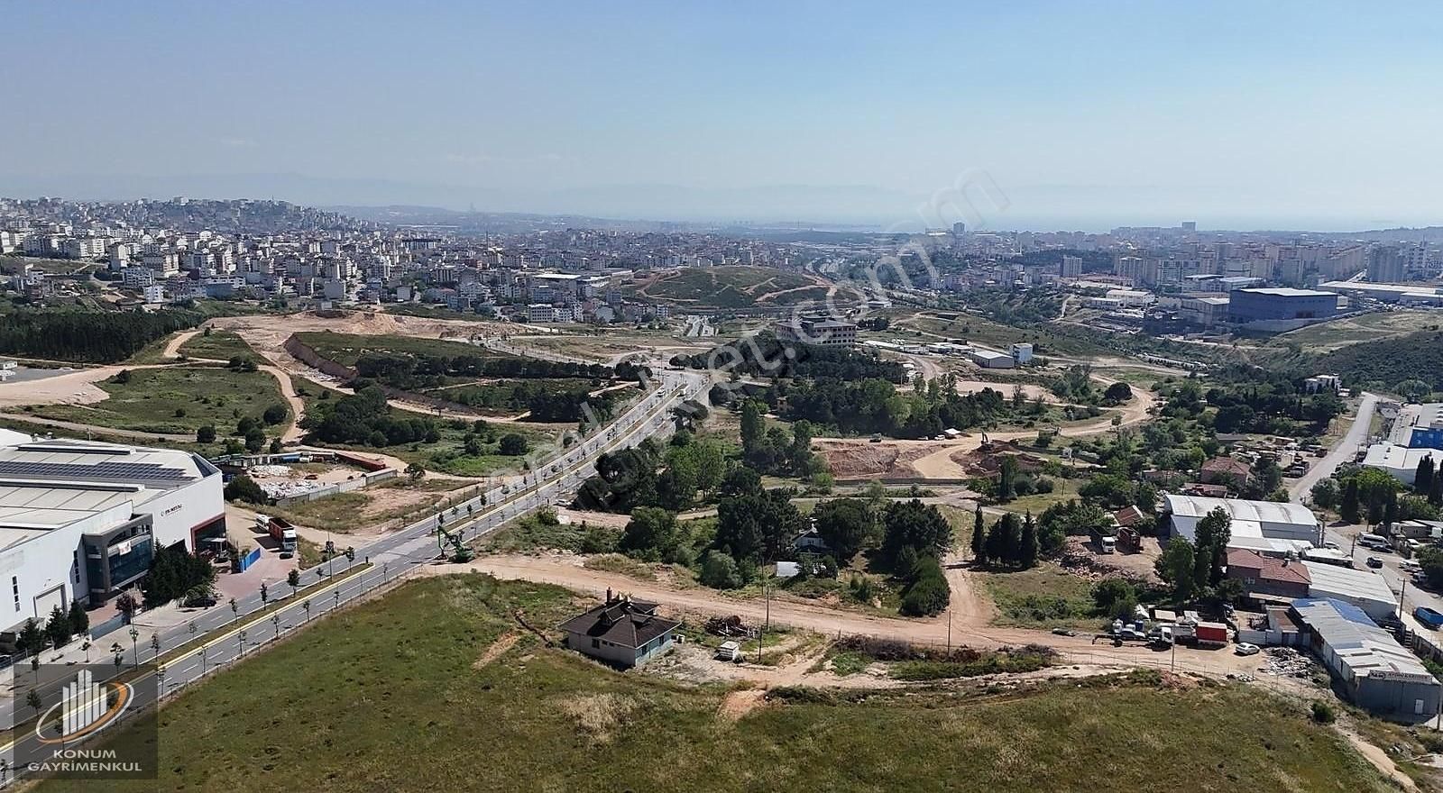 Şekerpınarda Ana Yola Cephe 7.056 M² Ticari İmarlı Satılık Arsa - Görsel 8
