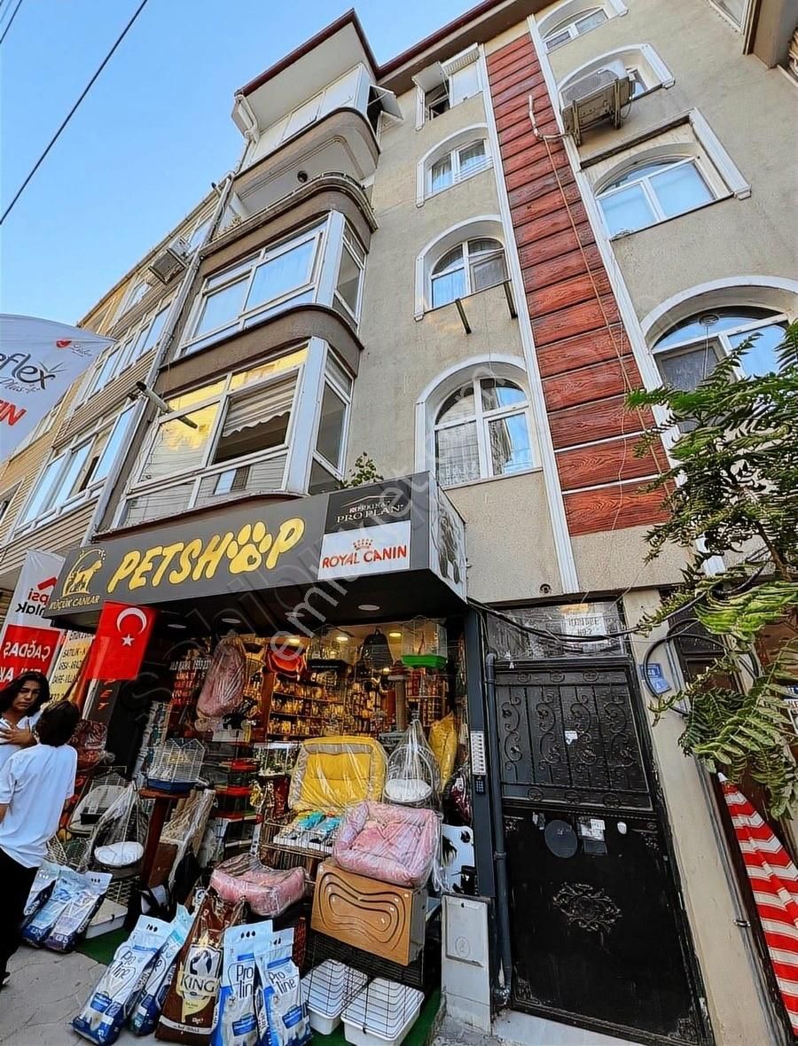 Çınarcık Merkez De 3+1 Satılık Geniş Daire