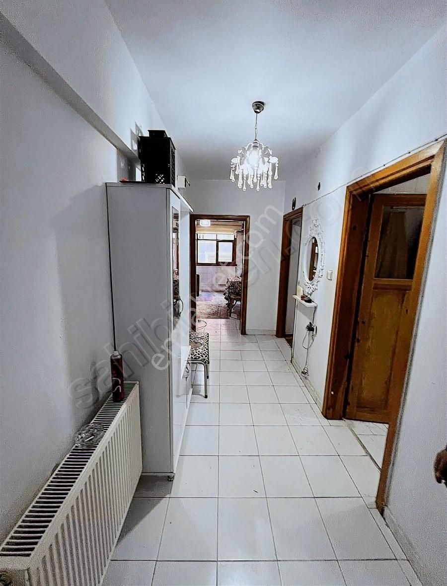 Merkezi Konumda Eşyalı Temiz Daire