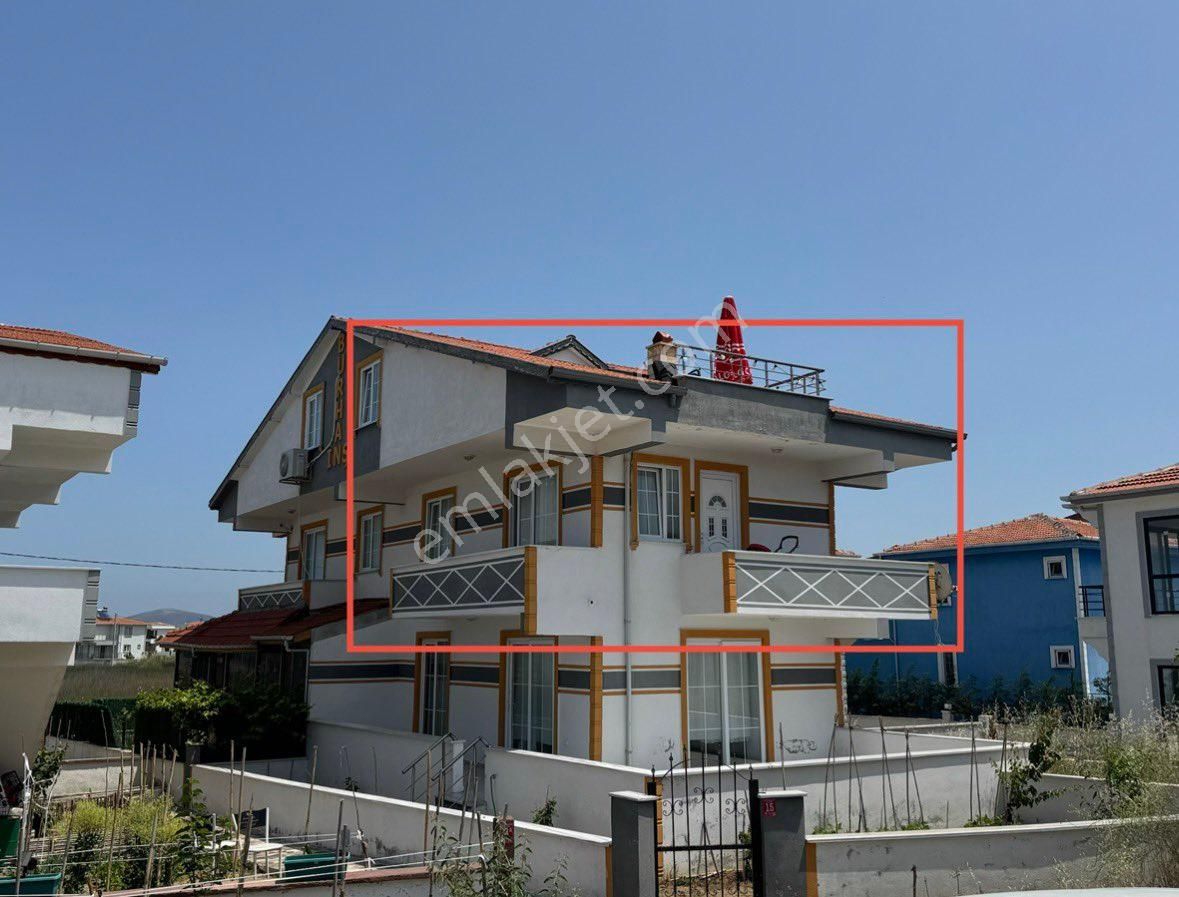 Balıkesir Avşa 3+2 Yazlık Yiğitler Mahallesinde