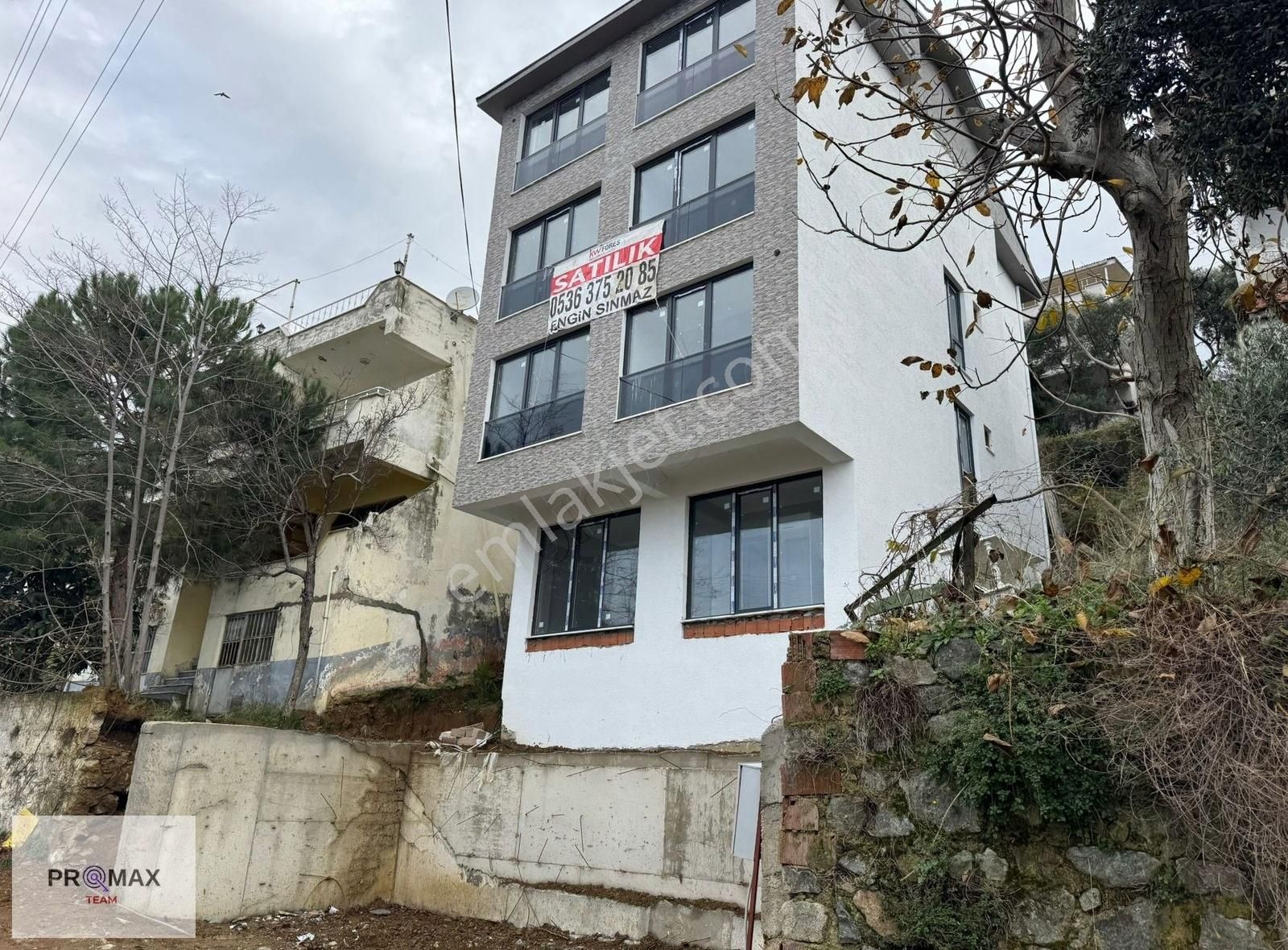 Esenköy'de Deniz Manzaralı Satılık 2+1 Önü Kapanmaz Daire