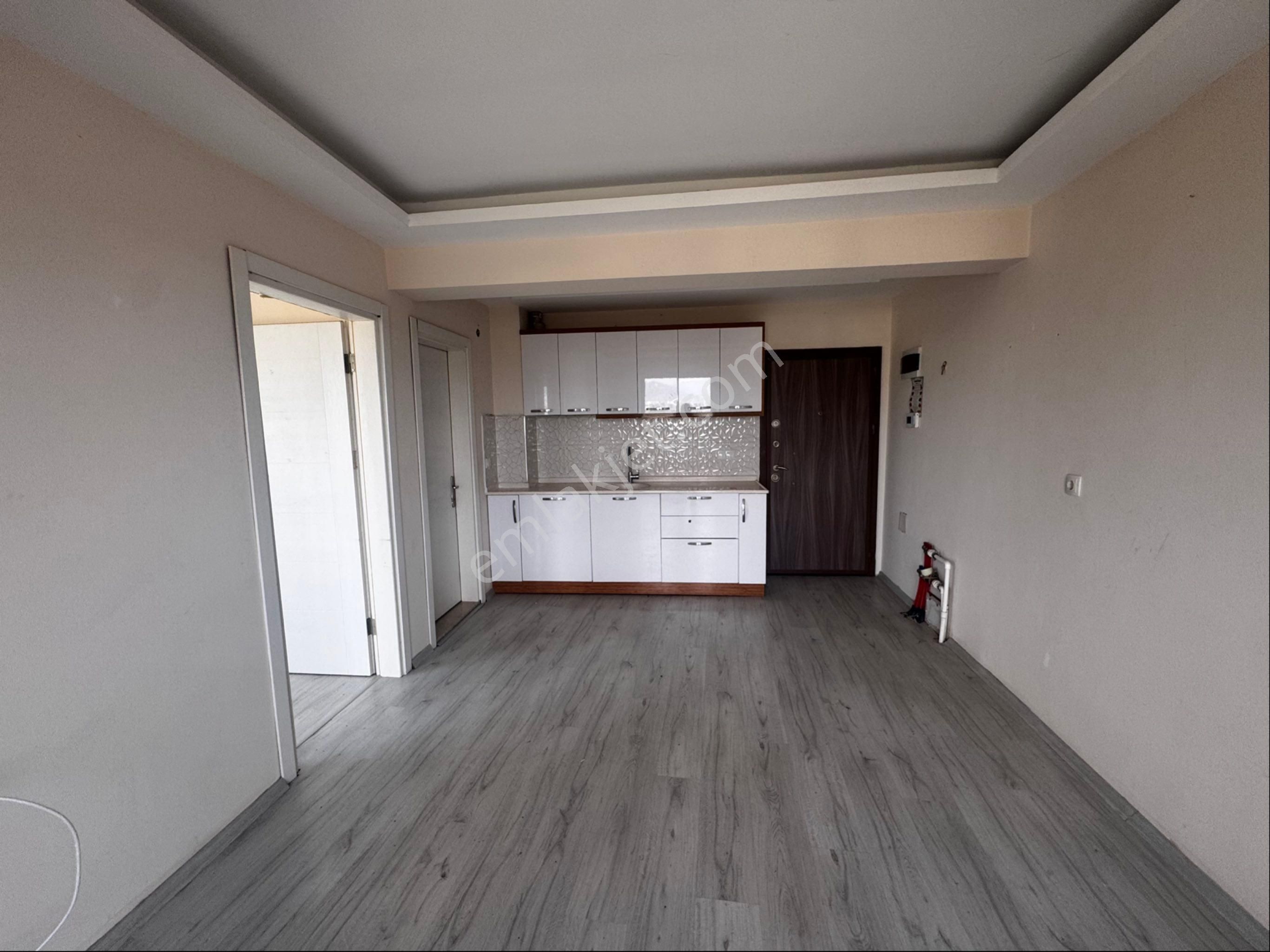 Berkay Emlaktan Sümer Mahallesinde Kiralık 1+1 Daire - Görsel 8