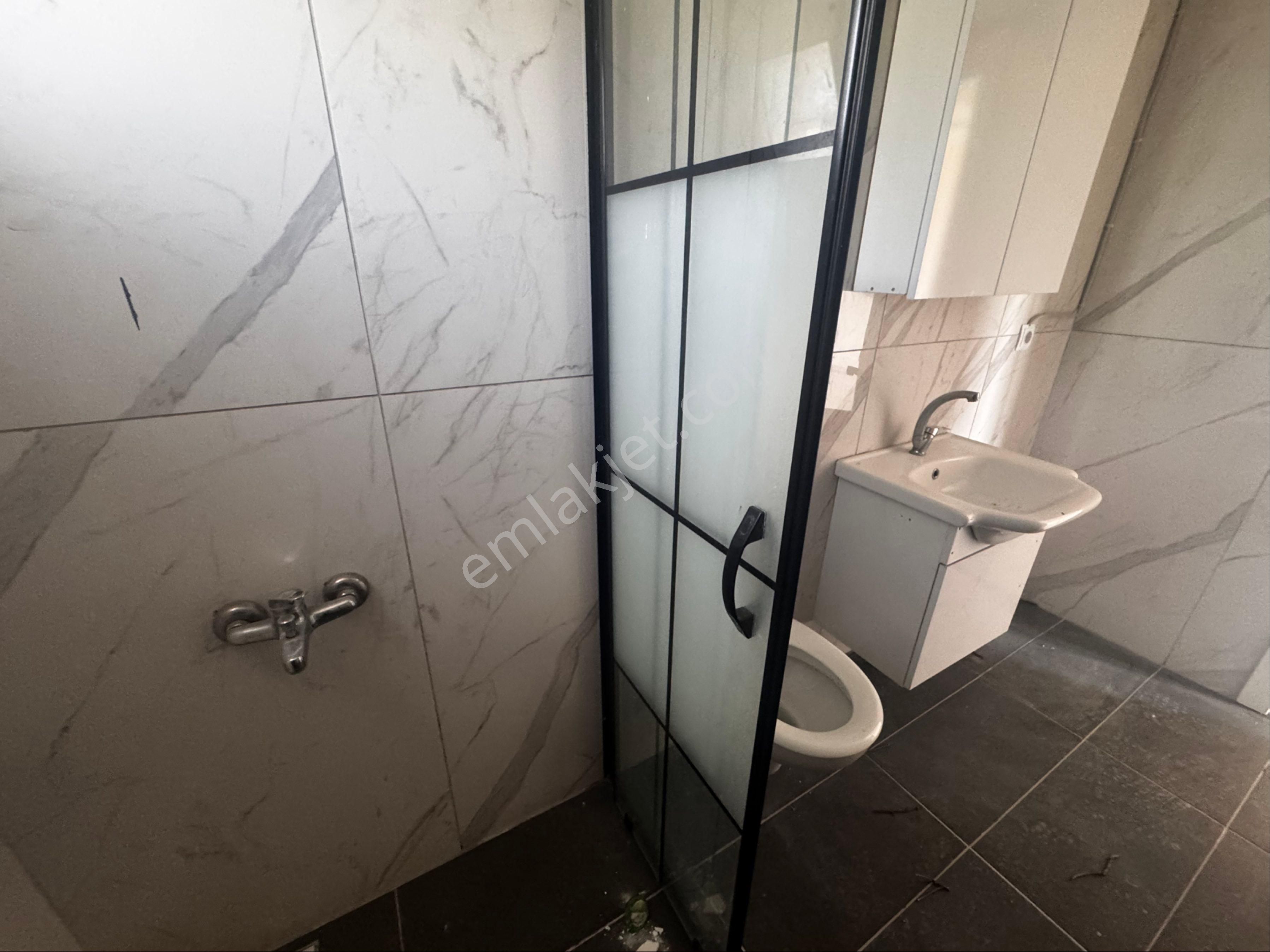 Berkay Emlaktan Sümer Mahallesinde Kiralık 1+1 Daire - Görsel 18