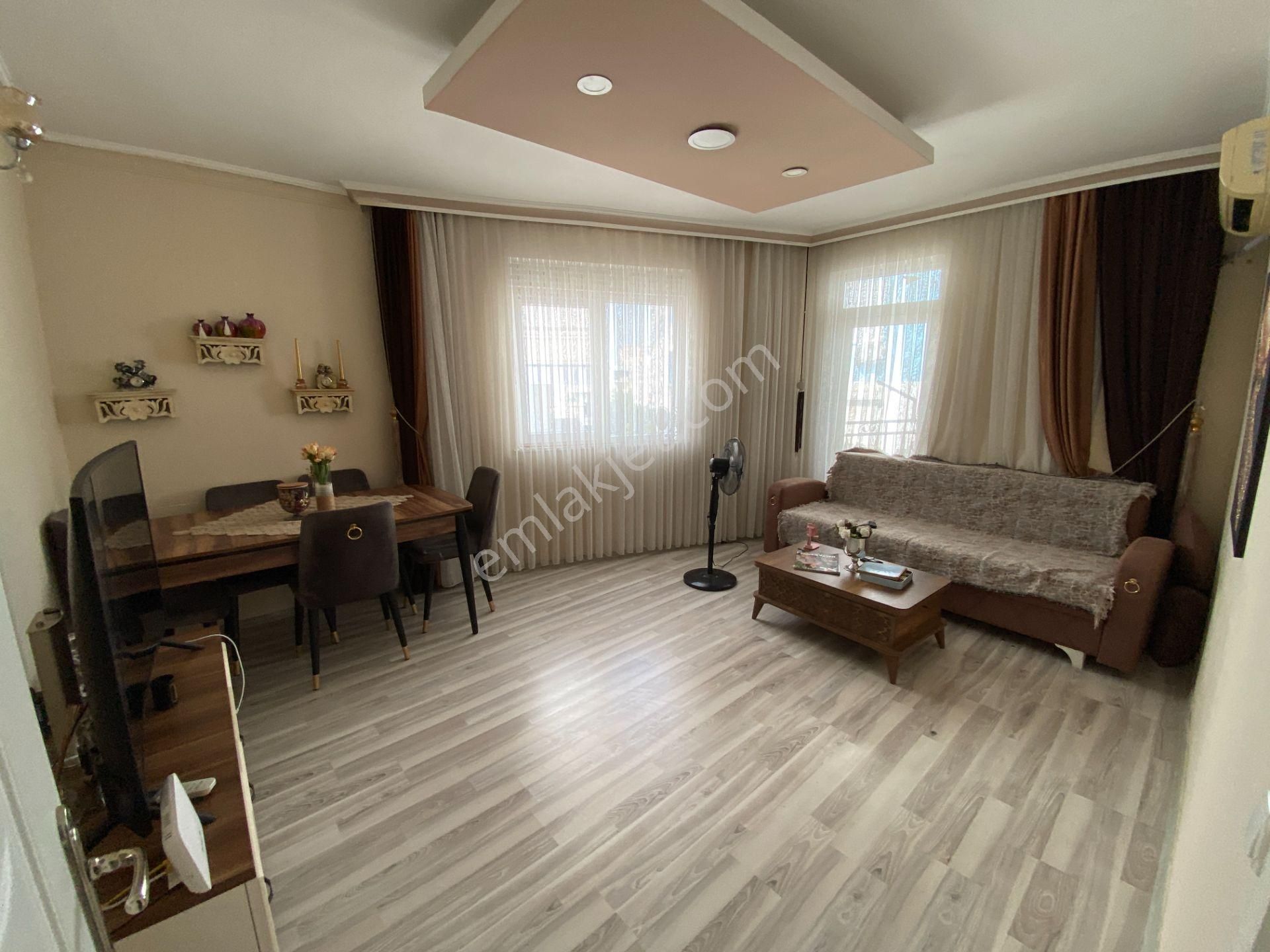 Meydan Tramvay Yakını Asansörlü Arakat 2+1
