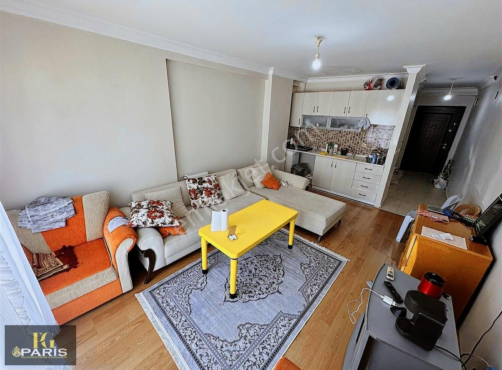 Paris'den Mavi Bulvar'da Yatırımlık Eşyalı 2+1 Satılık Daire