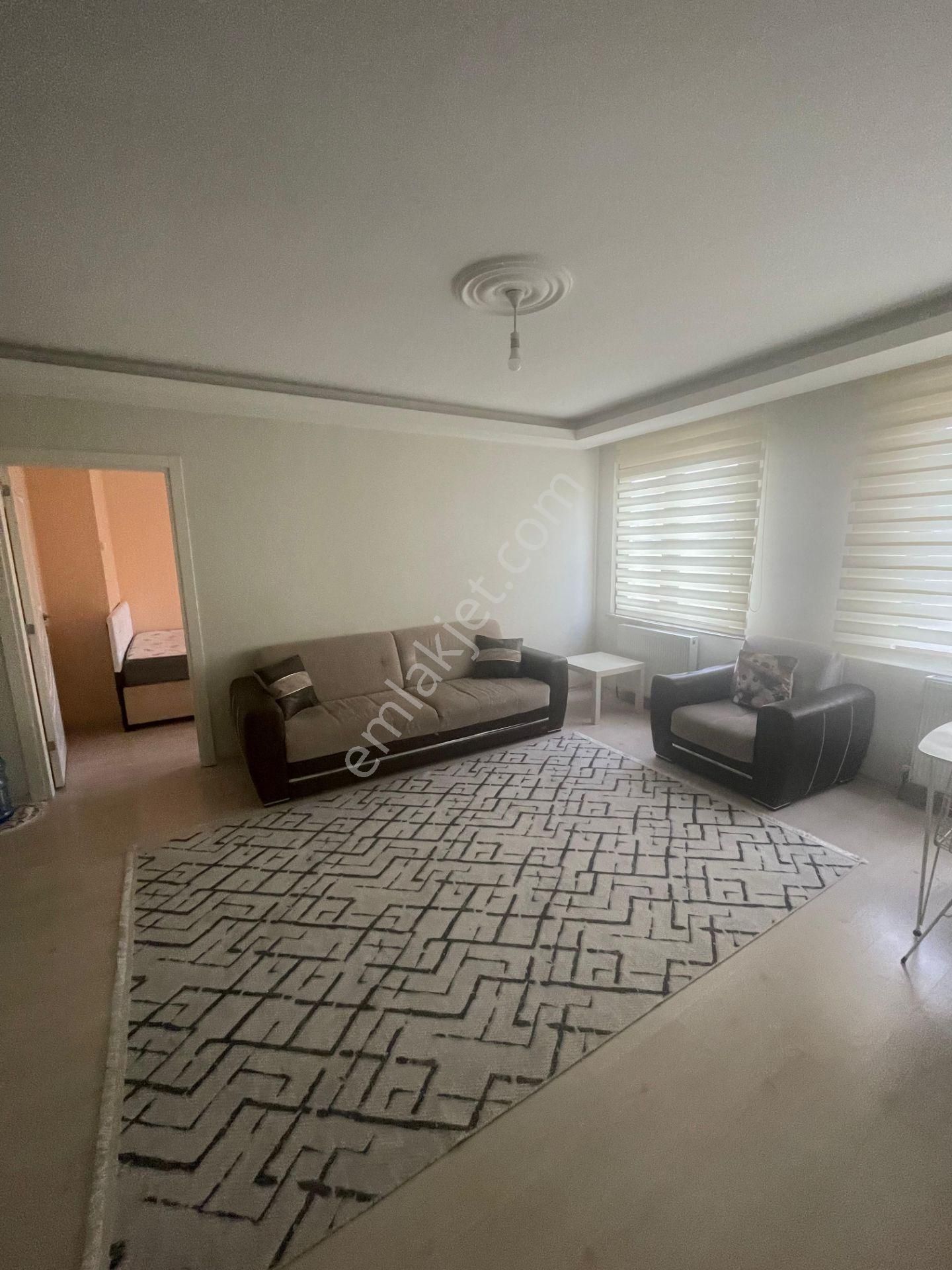 Birken Emlaktan Eşyalı Yüksek Giriş 1+1 Kiralık Daire