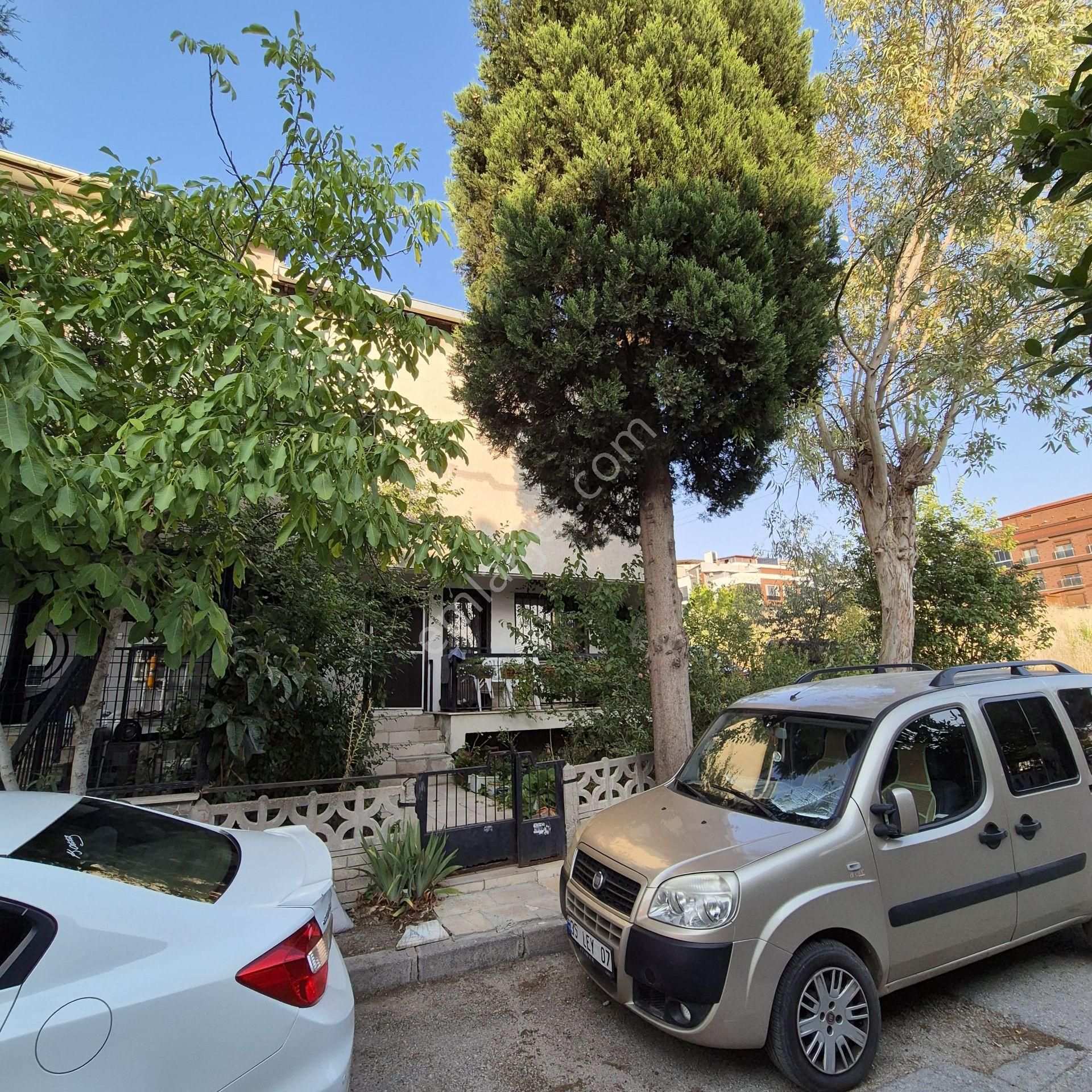 İzmir Yatırımlık Optimum Avm'ye Yakın Villa