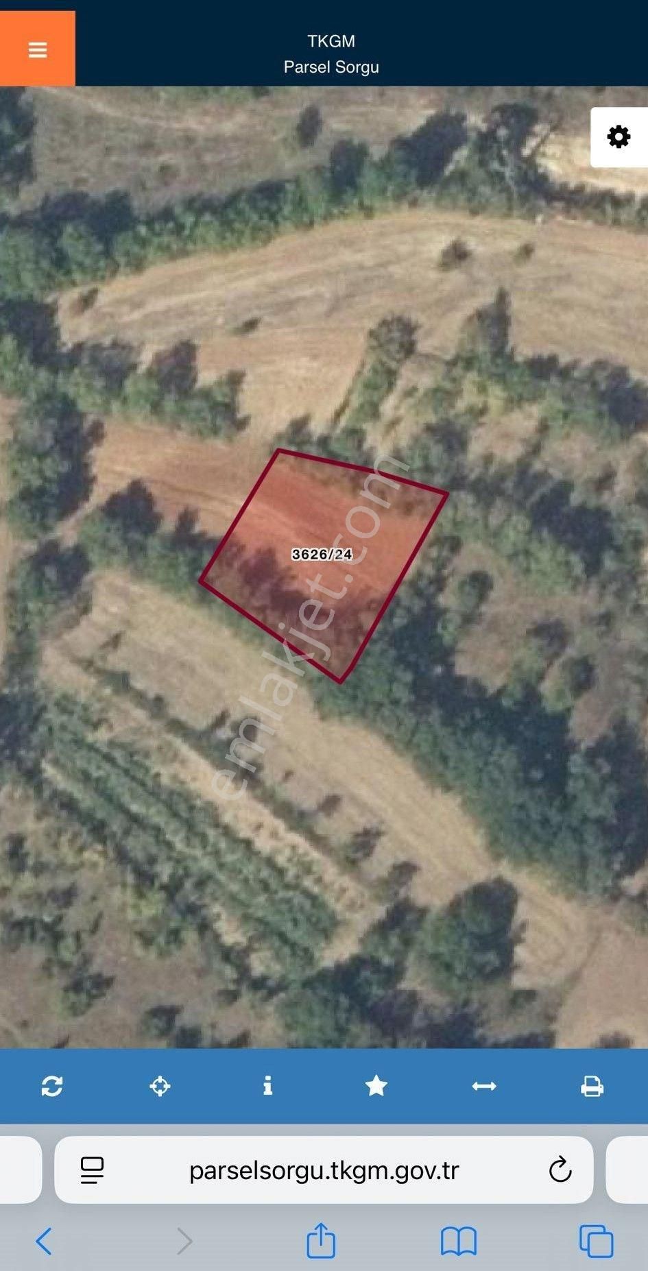 Kütahya Merkez Sofu Mahallesinde Satılık 750 M2 Tarla