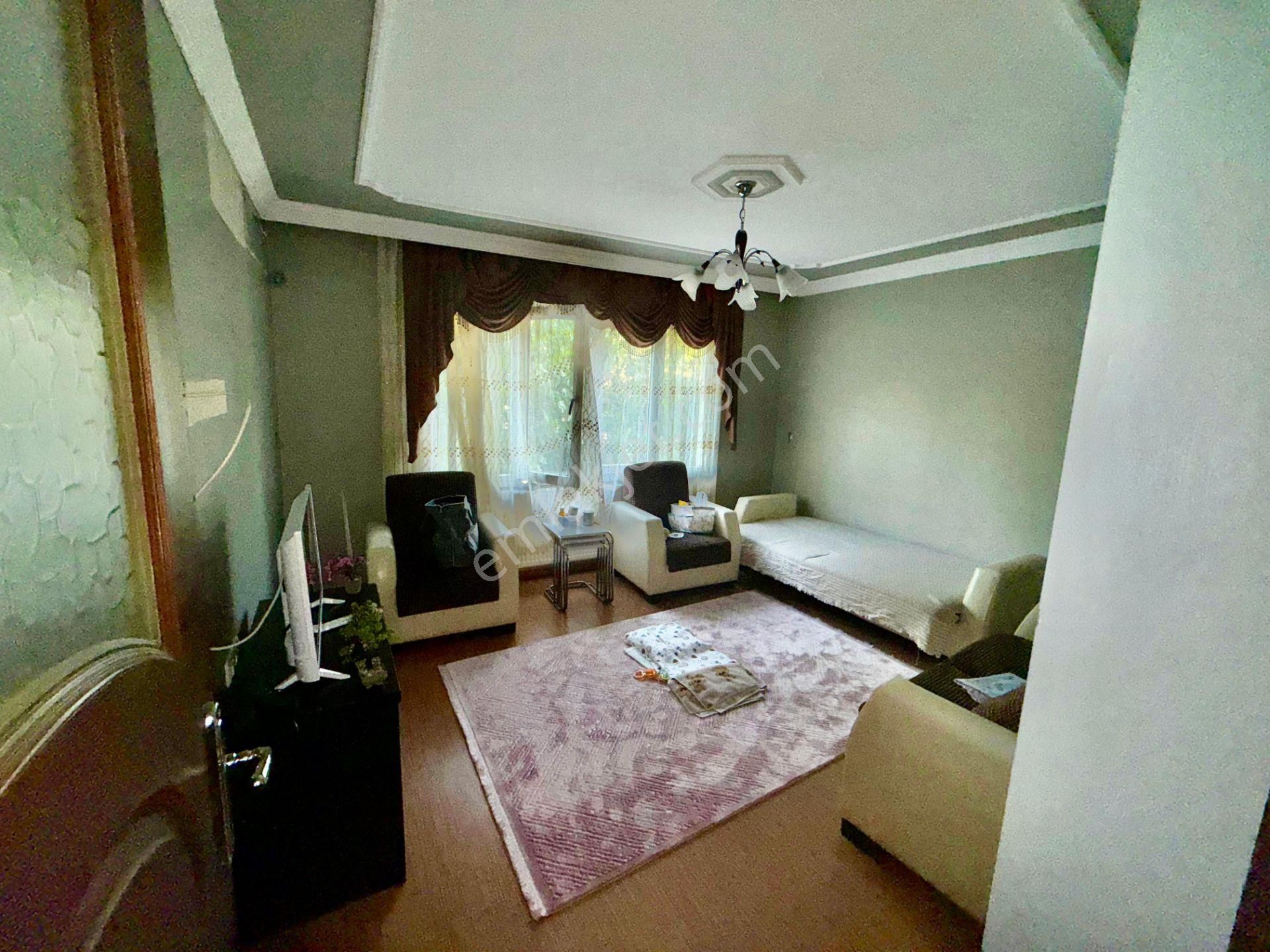 🏡alaybey Mahallesi 🏡 ✅3+1 120 M2 5 Katlının 4 Katı ❇️kapalı Mutfak