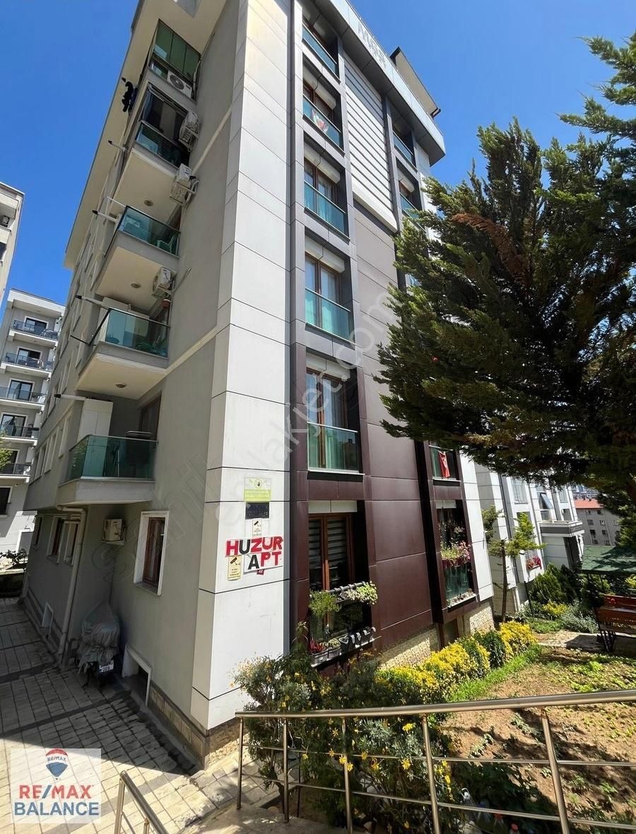 Kartal Karlıktepe Marmaraya Yakın 3+1 Satılık Ters Dublex Daire